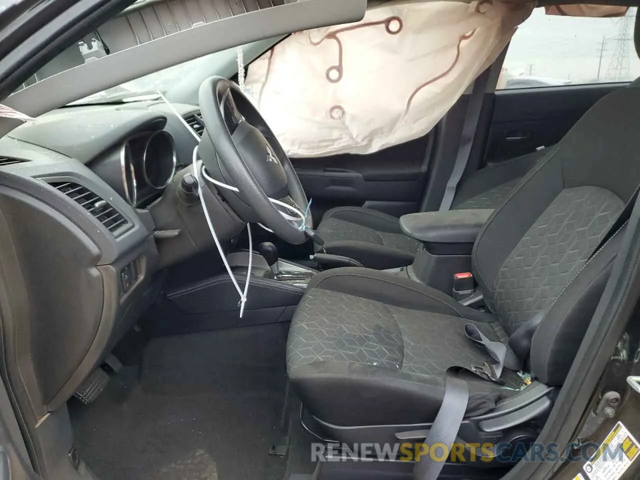 7 fotografías del automóvil dañado JA4APUAUXNU002972 MITSUBISHI OUTLANDER 2022