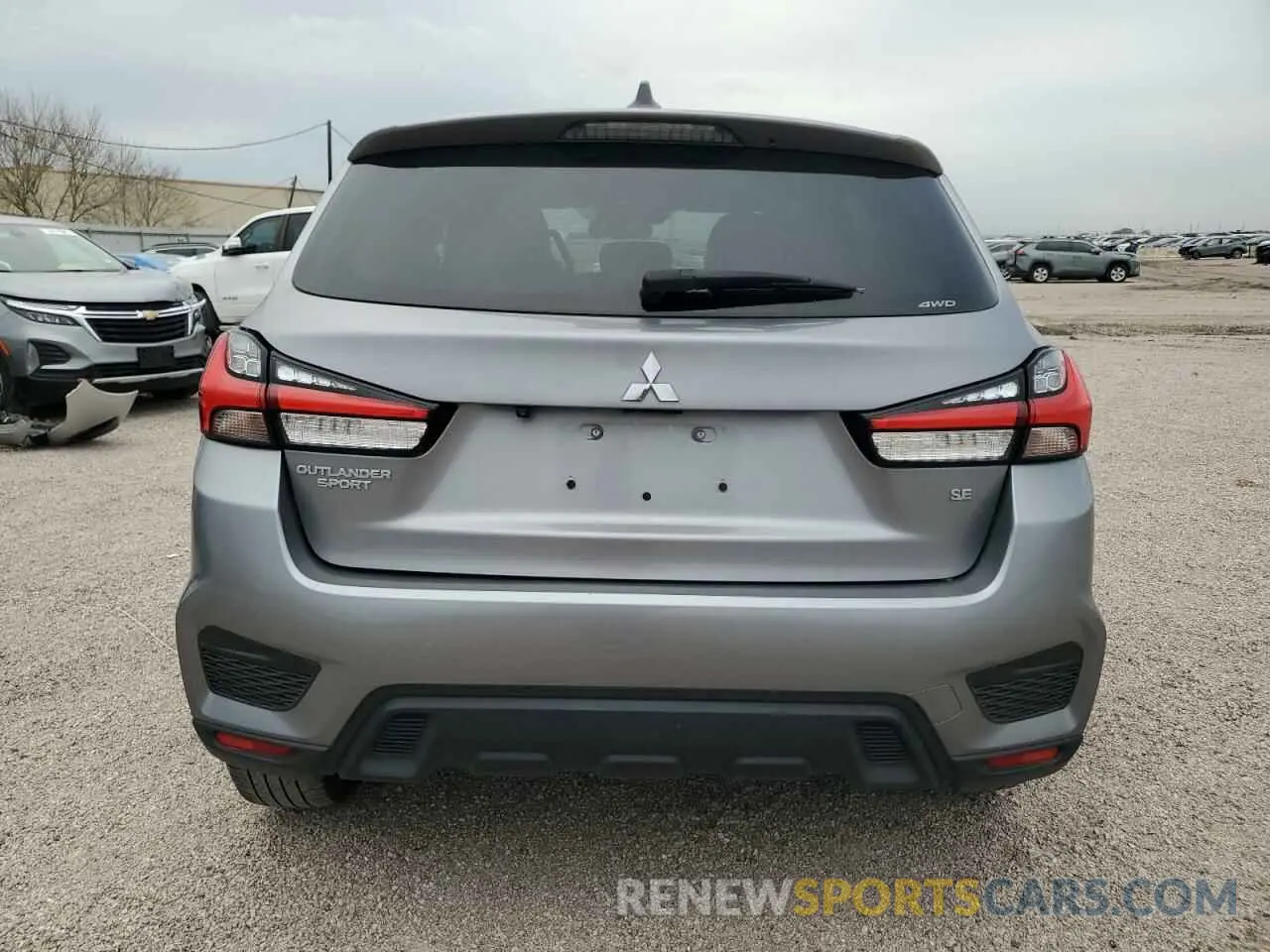 6 fotografías del automóvil dañado JA4ARUAU6NU008441 MITSUBISHI OUTLANDER 2022