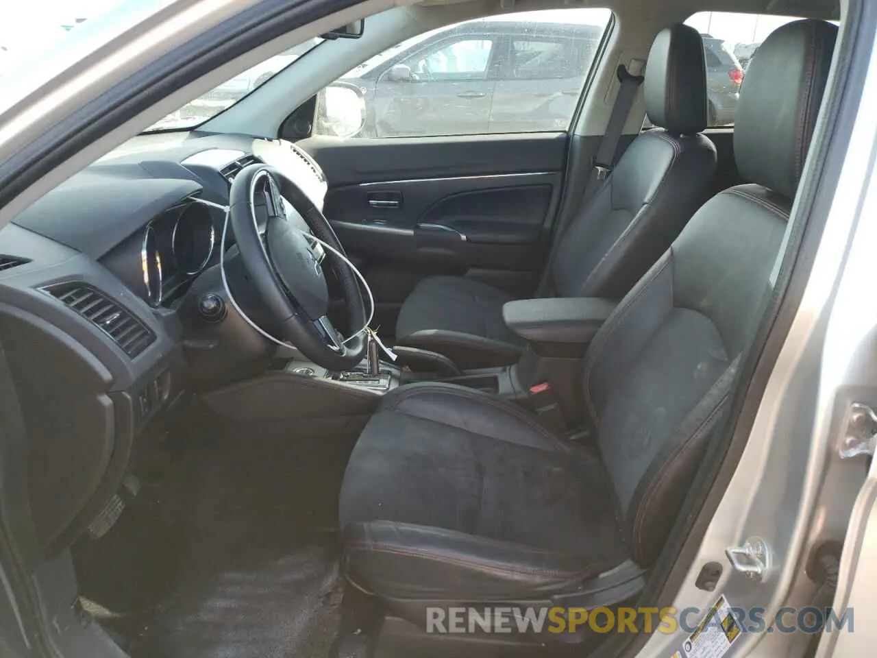 7 fotografías del automóvil dañado JA4ARUAU8NU014354 MITSUBISHI OUTLANDER 2022