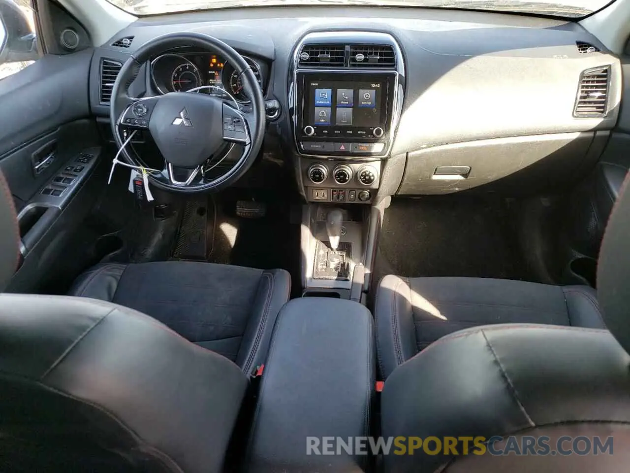 8 fotografías del automóvil dañado JA4ARUAU8NU014354 MITSUBISHI OUTLANDER 2022
