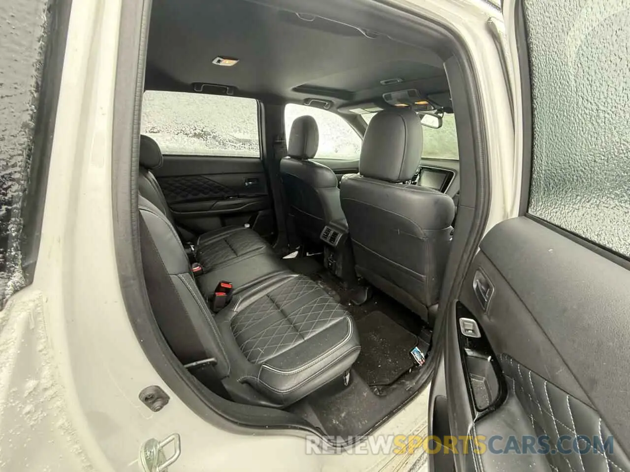 10 fotografías del automóvil dañado JA4J2VA7XNZ611724 MITSUBISHI OUTLANDER 2022