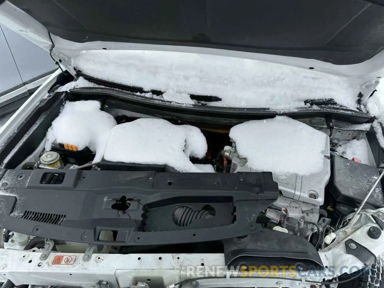 11 fotografías del automóvil dañado JA4J2VA7XNZ611724 MITSUBISHI OUTLANDER 2022