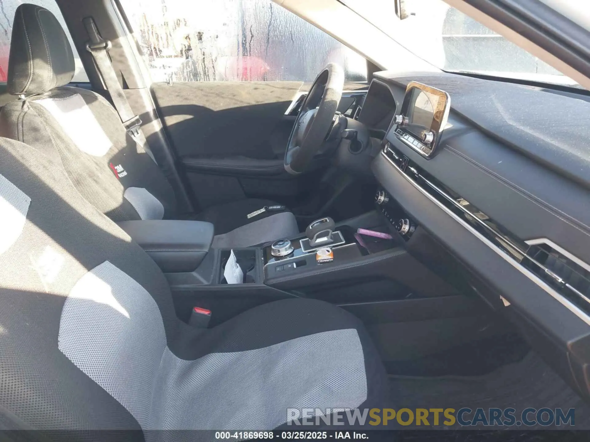 5 fotografías del automóvil dañado JA4J3TA81NZ049481 MITSUBISHI OUTLANDER 2022