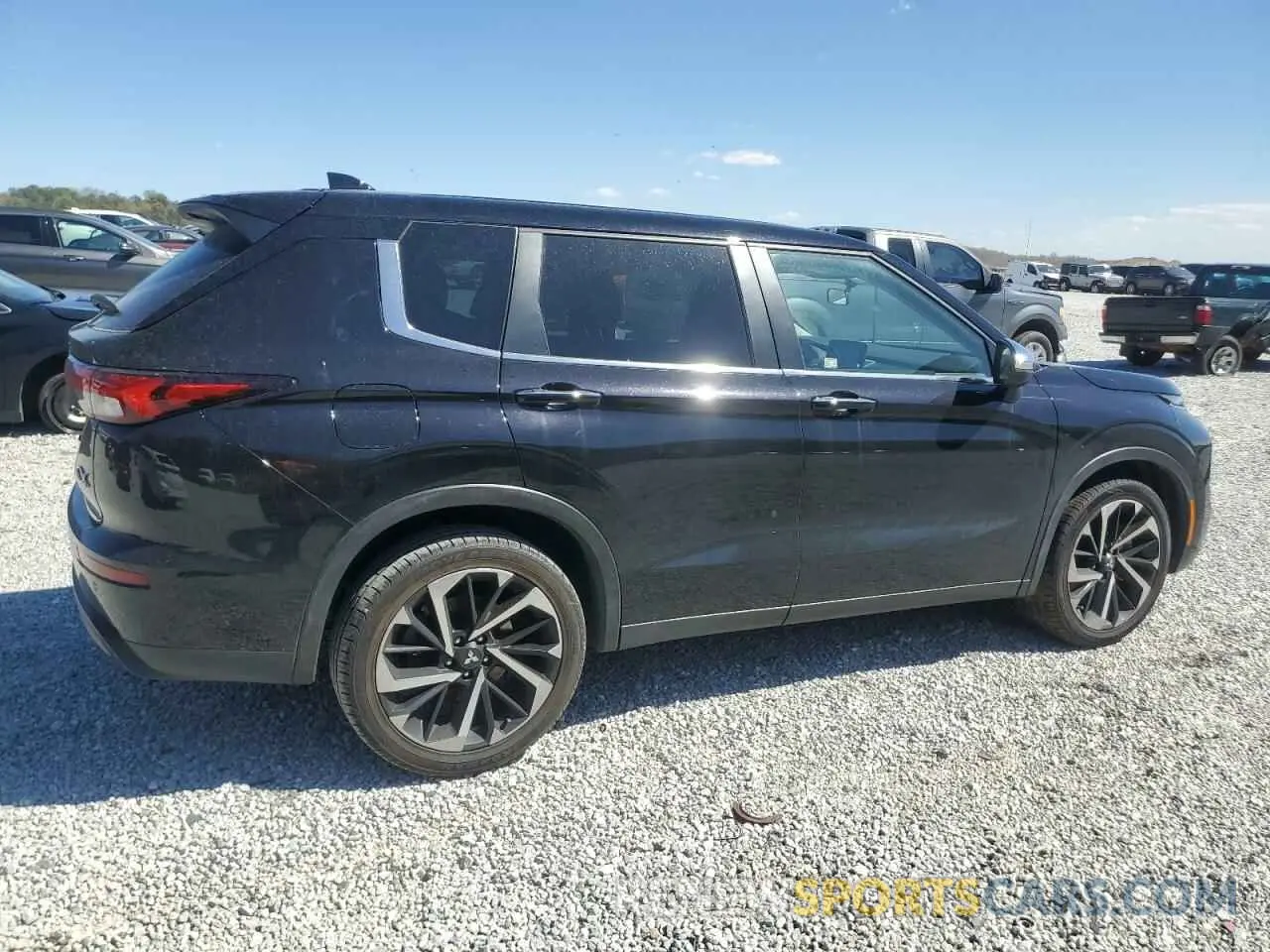 3 fotografías del automóvil dañado JA4J3TA81NZ066135 MITSUBISHI OUTLANDER 2022