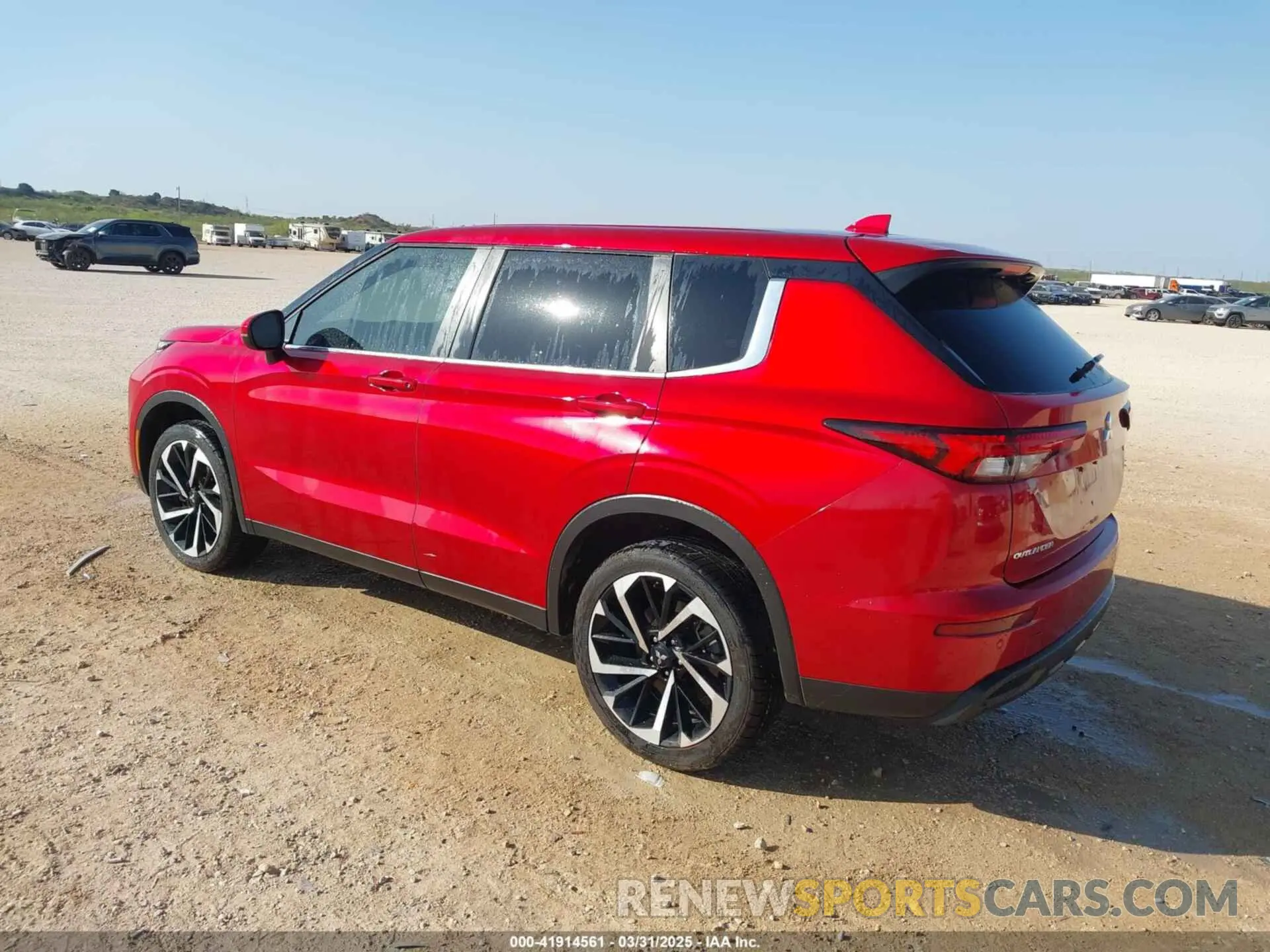 3 fotografías del automóvil dañado JA4J3TA83NZ020421 MITSUBISHI OUTLANDER 2022