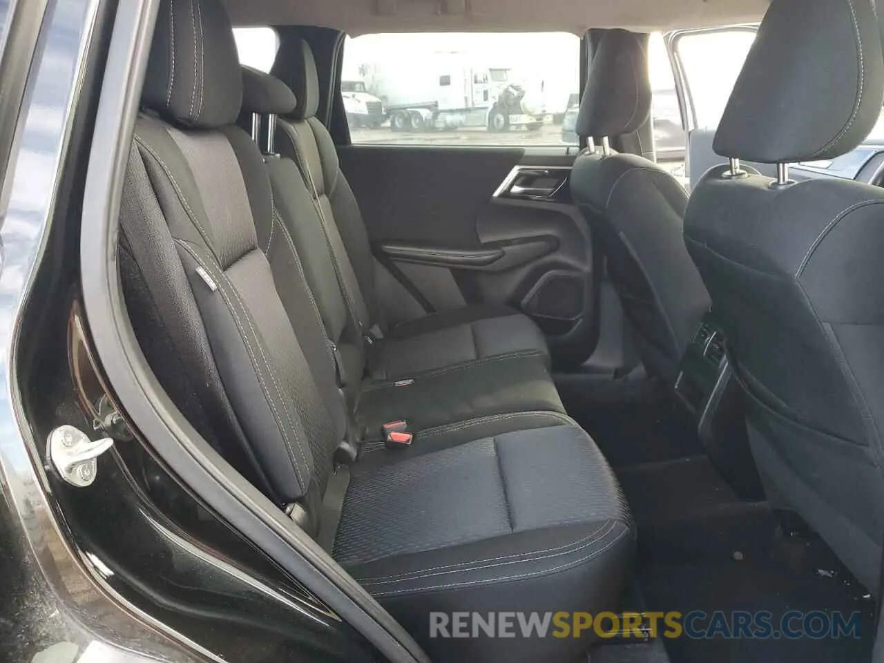 10 fotografías del automóvil dañado JA4J3TA84NZ040337 MITSUBISHI OUTLANDER 2022