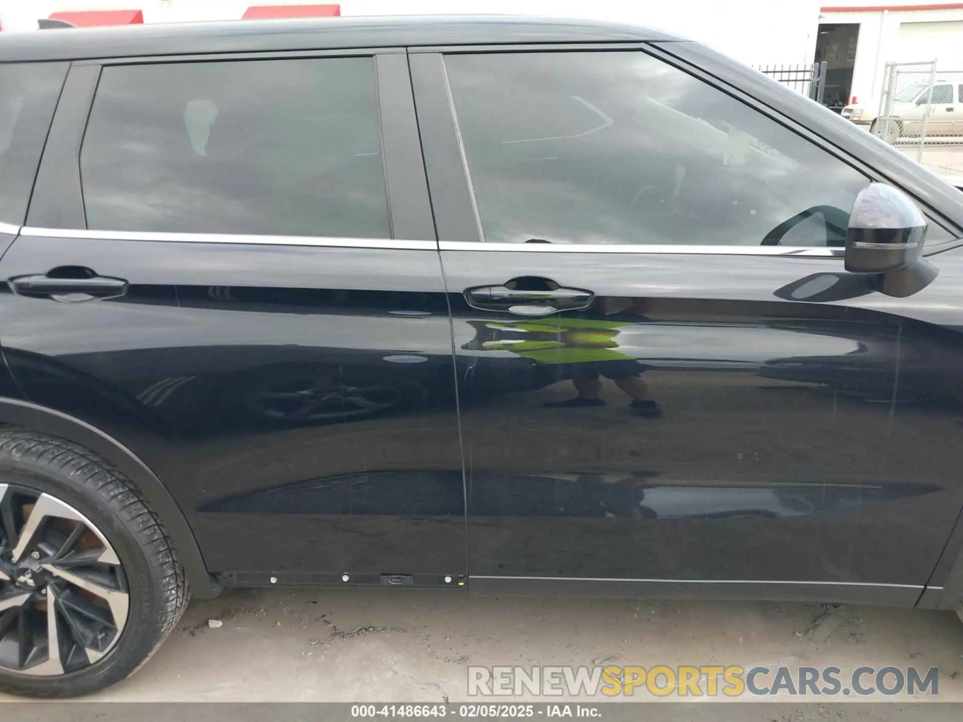 13 fotografías del automóvil dañado JA4J3TA86NZ074084 MITSUBISHI OUTLANDER 2022