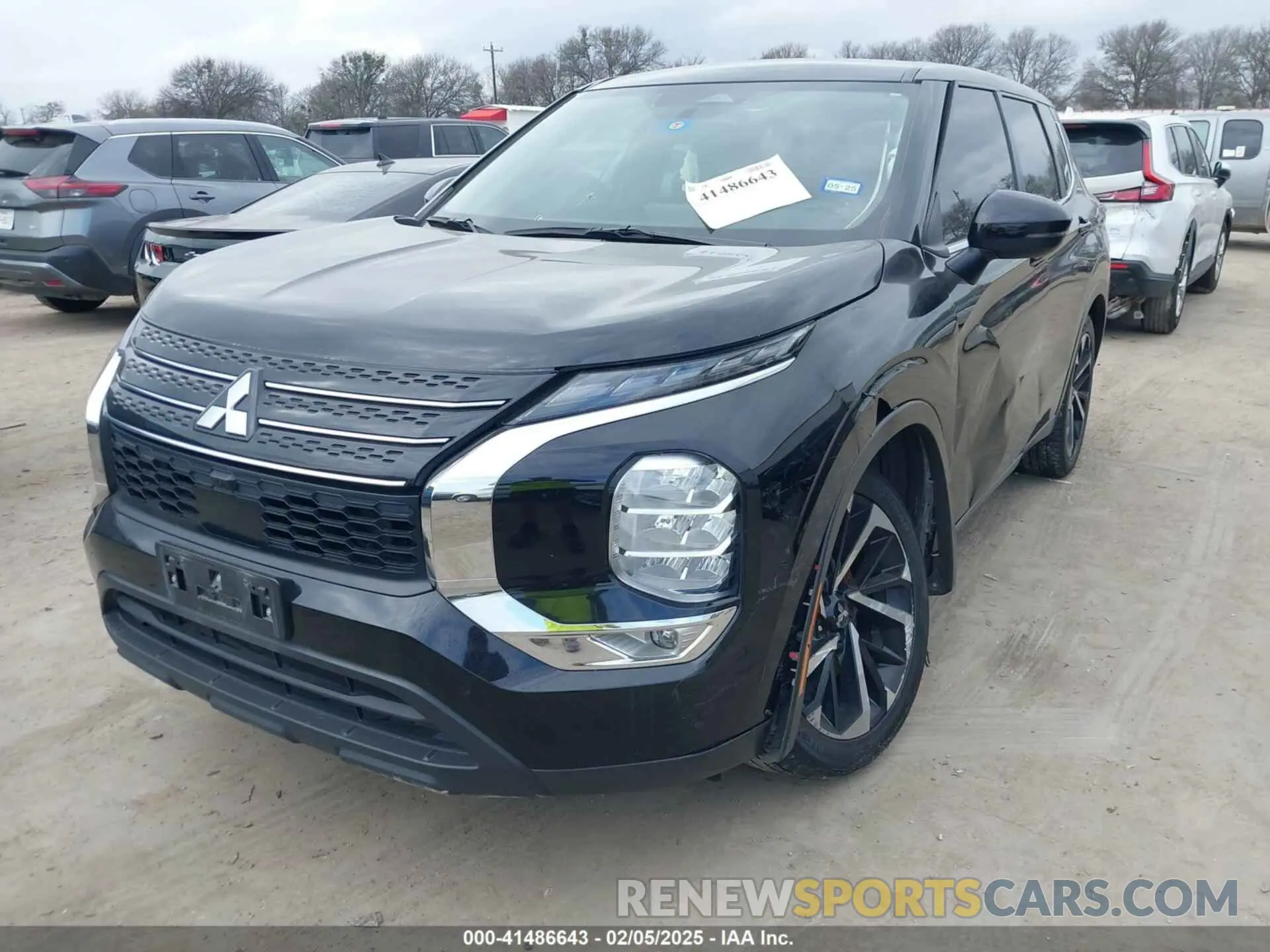 2 fotografías del automóvil dañado JA4J3TA86NZ074084 MITSUBISHI OUTLANDER 2022