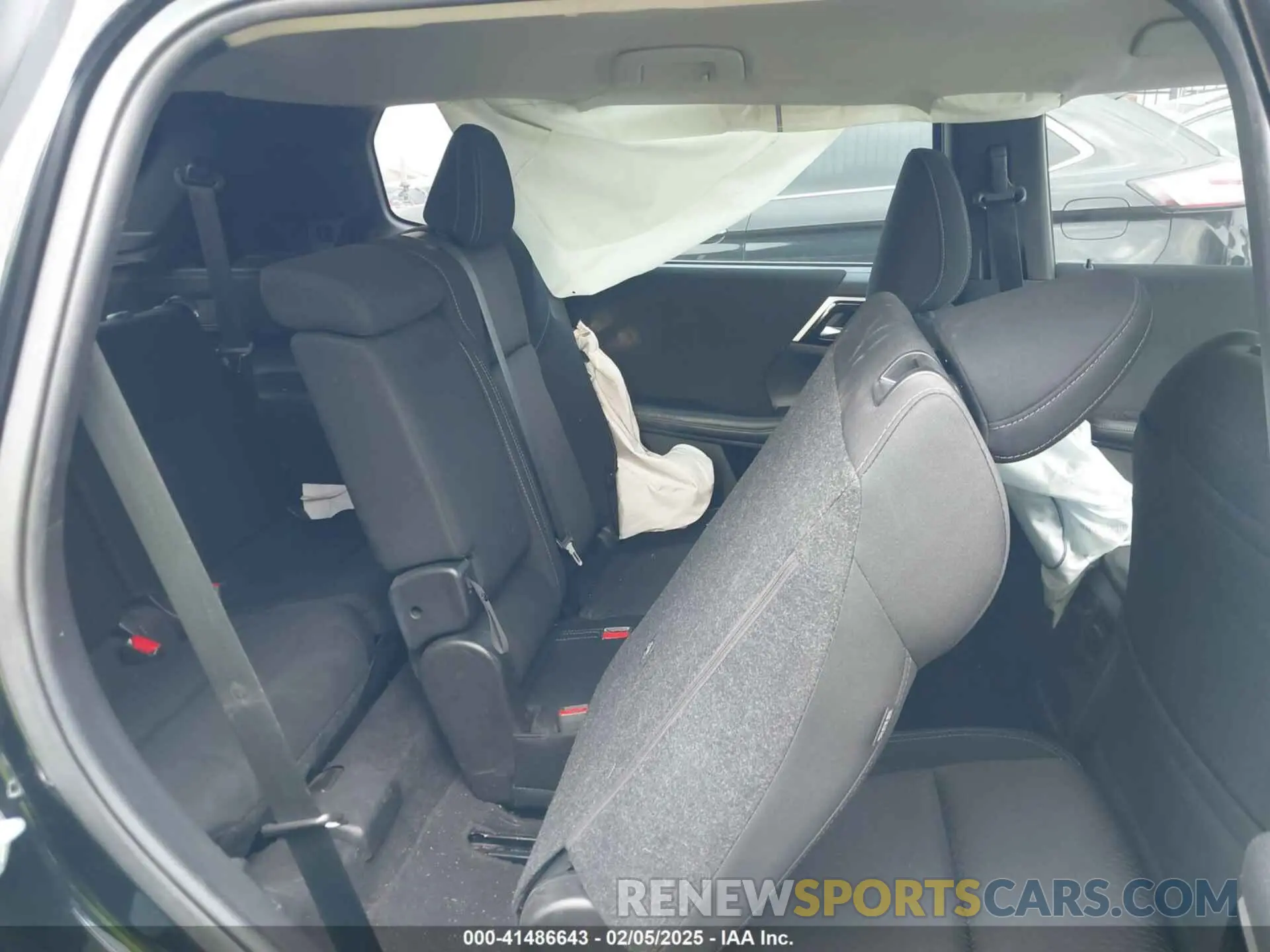 8 fotografías del automóvil dañado JA4J3TA86NZ074084 MITSUBISHI OUTLANDER 2022