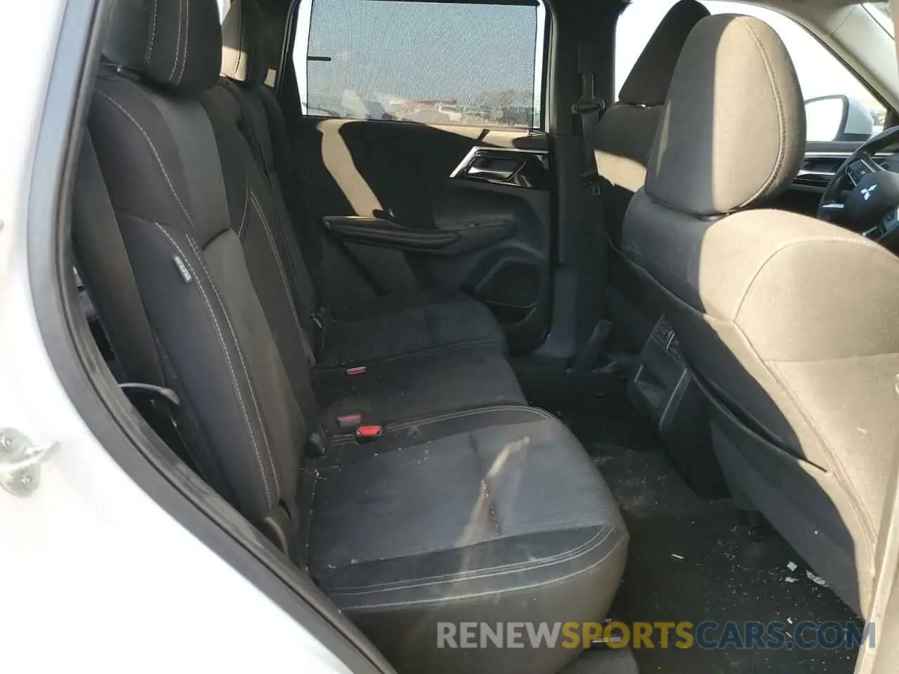 11 fotografías del automóvil dañado JA4J3TA87NZ045712 MITSUBISHI OUTLANDER 2022