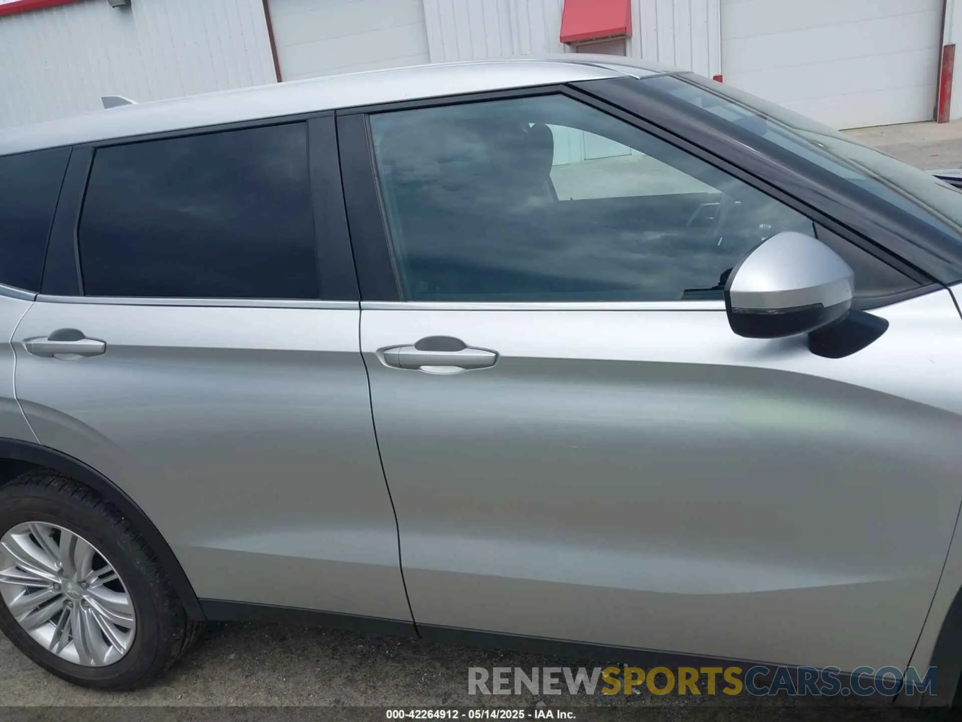 14 fotografías del automóvil dañado JA4J3TA88NZ015201 MITSUBISHI OUTLANDER 2022