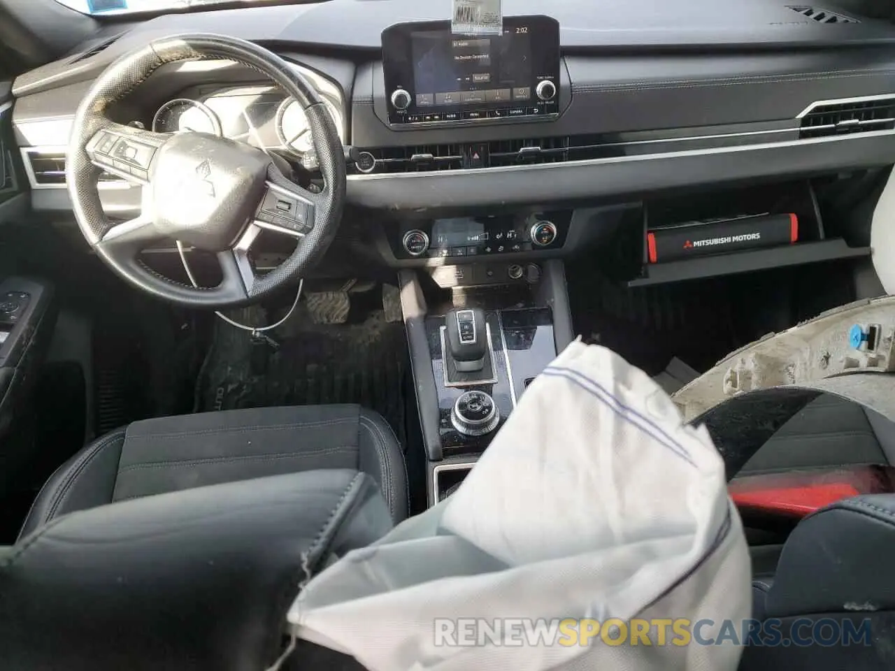 8 fotografías del automóvil dañado JA4J3UA81NZ073009 MITSUBISHI OUTLANDER 2022