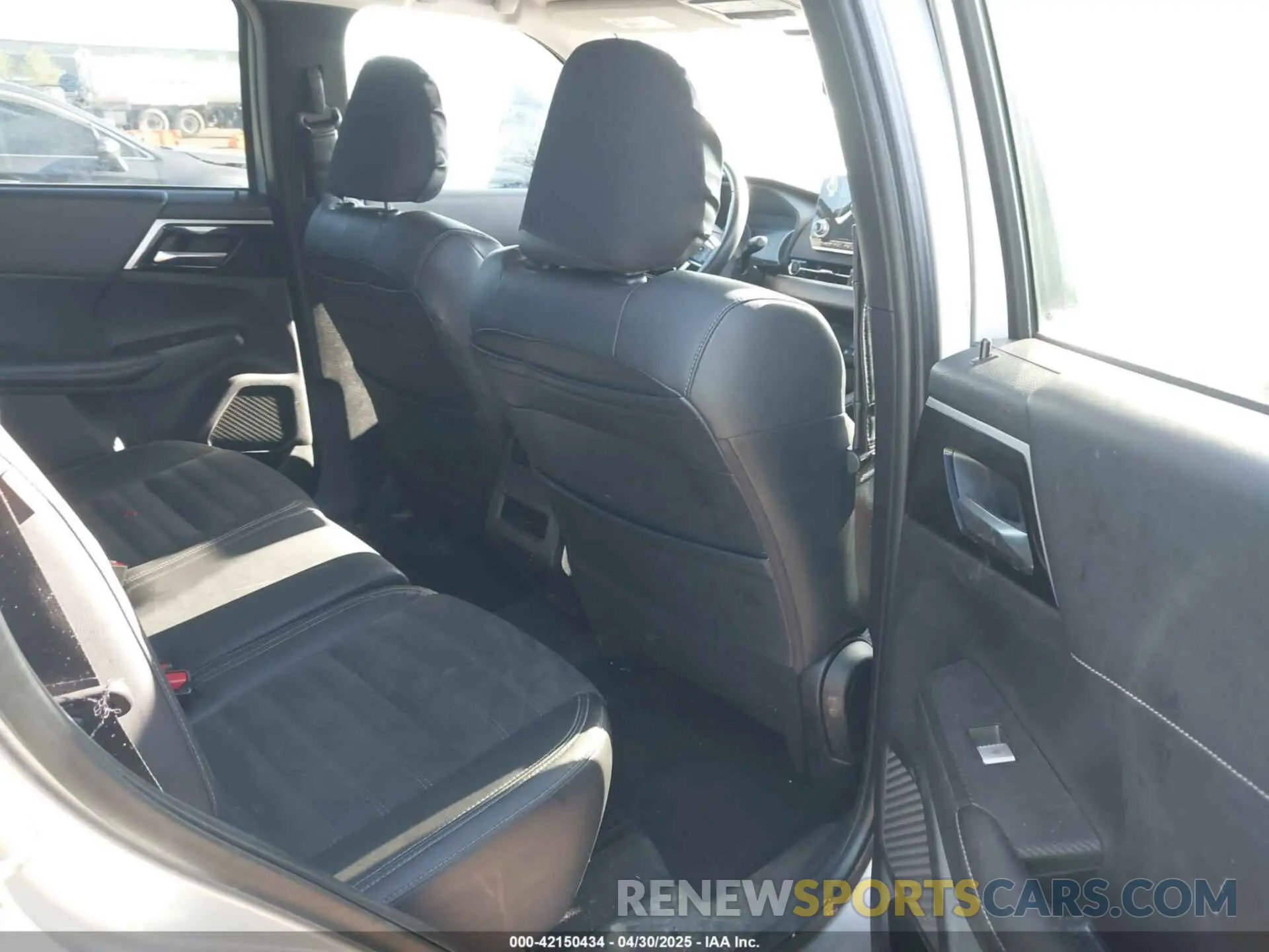8 fotografías del automóvil dañado JA4J3UA83NZ027438 MITSUBISHI OUTLANDER 2022