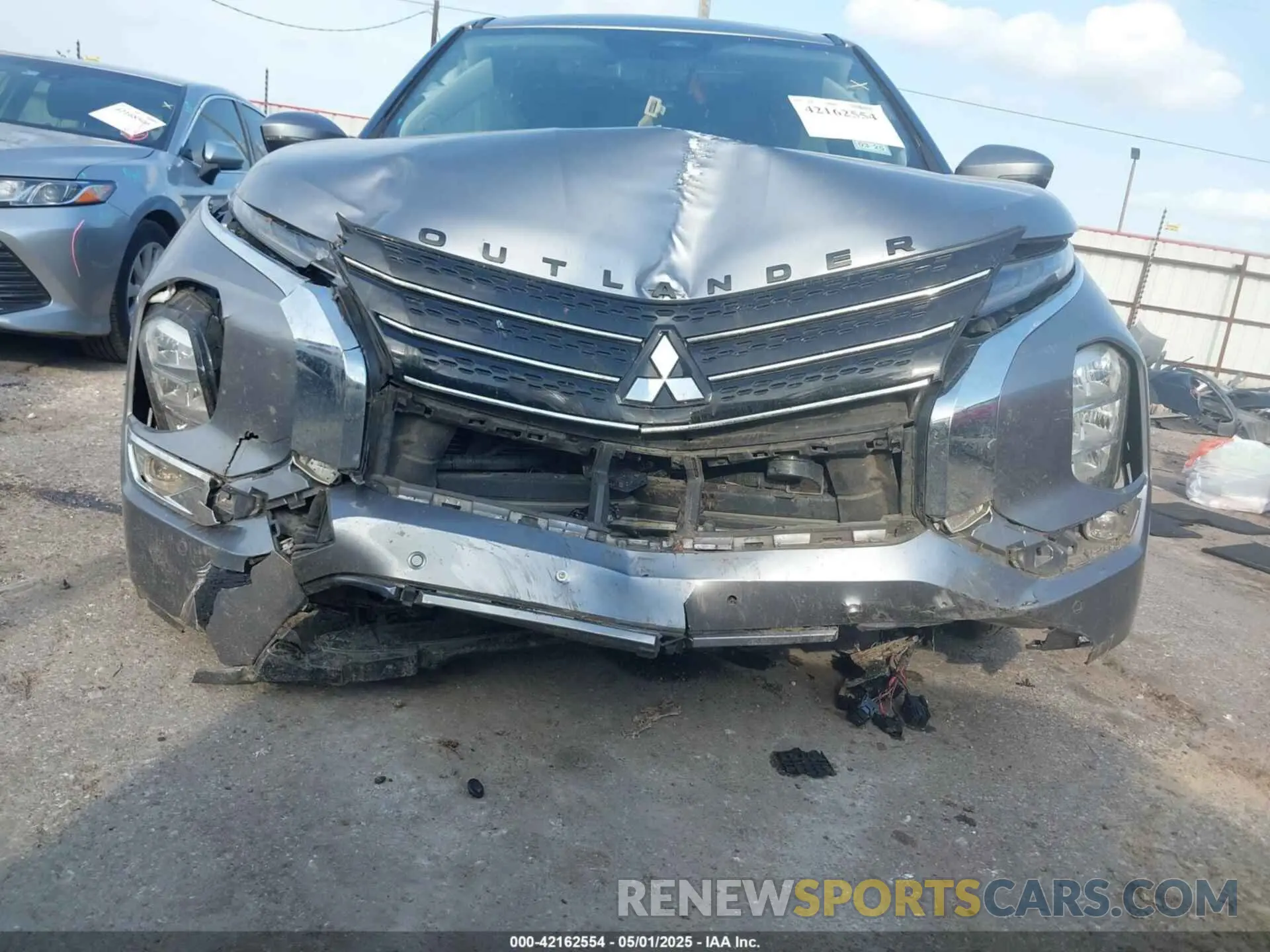 6 fotografías del automóvil dañado JA4J3UA84NZ039145 MITSUBISHI OUTLANDER 2022