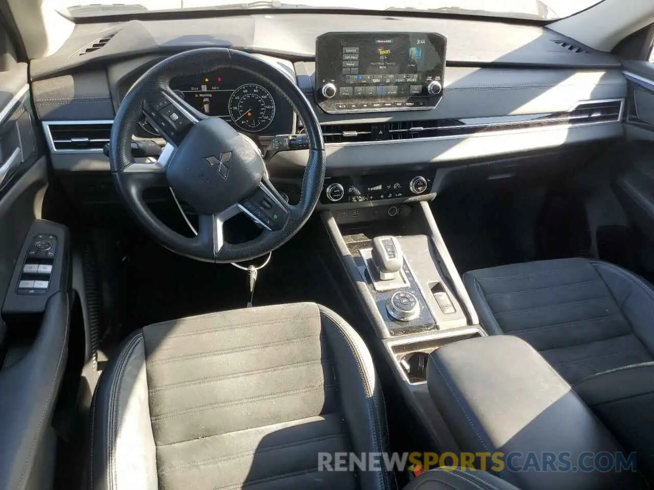 8 fotografías del automóvil dañado JA4J3UA85NZ024170 MITSUBISHI OUTLANDER 2022