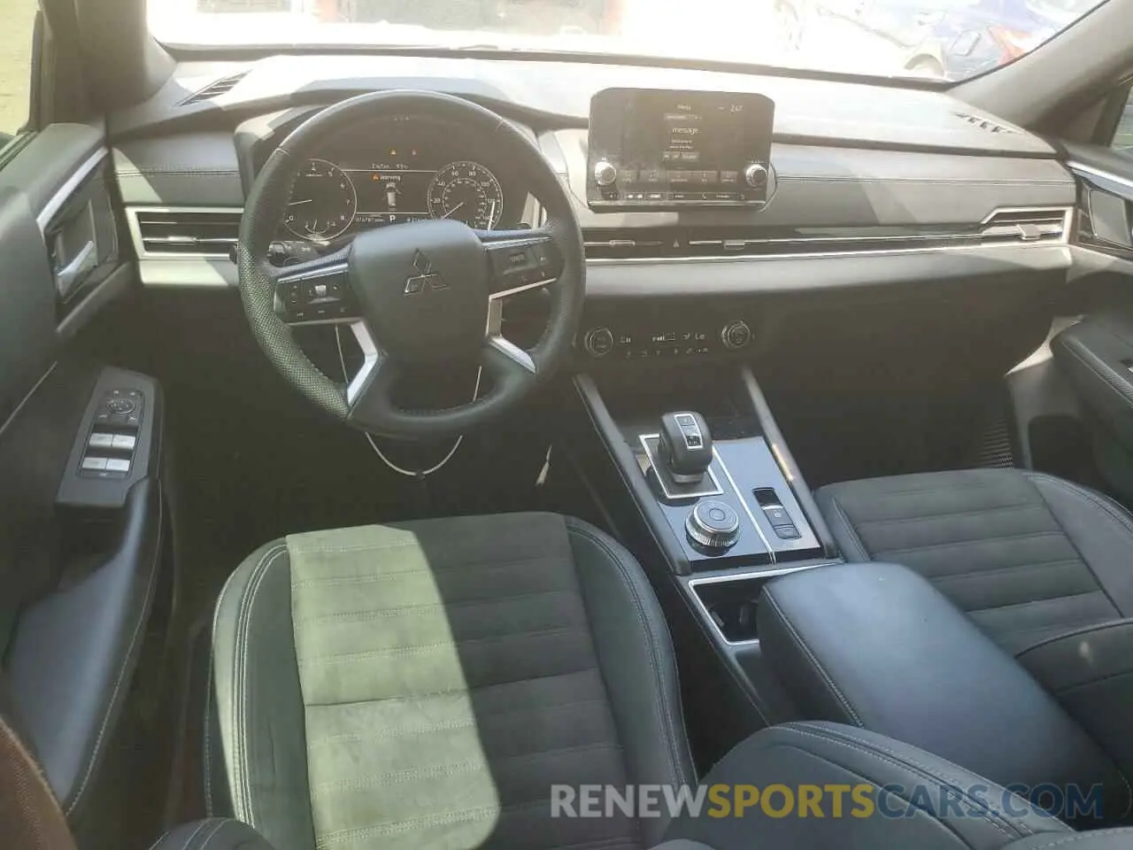 8 fotografías del automóvil dañado JA4J3UA85NZ055242 MITSUBISHI OUTLANDER 2022