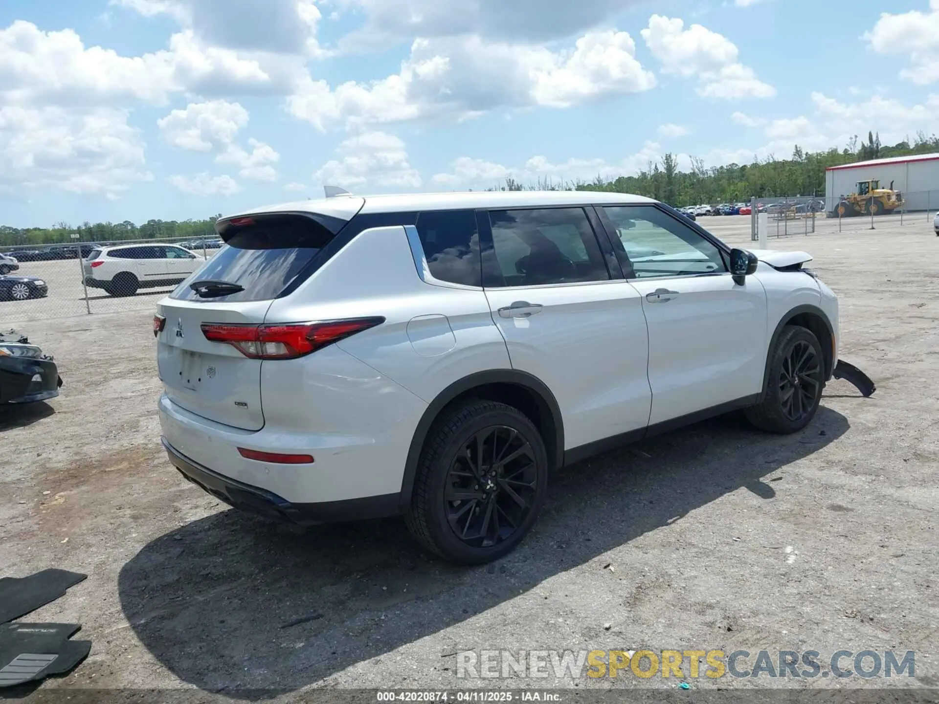 4 fotografías del automóvil dañado JA4J3UA85NZ055855 MITSUBISHI OUTLANDER 2022
