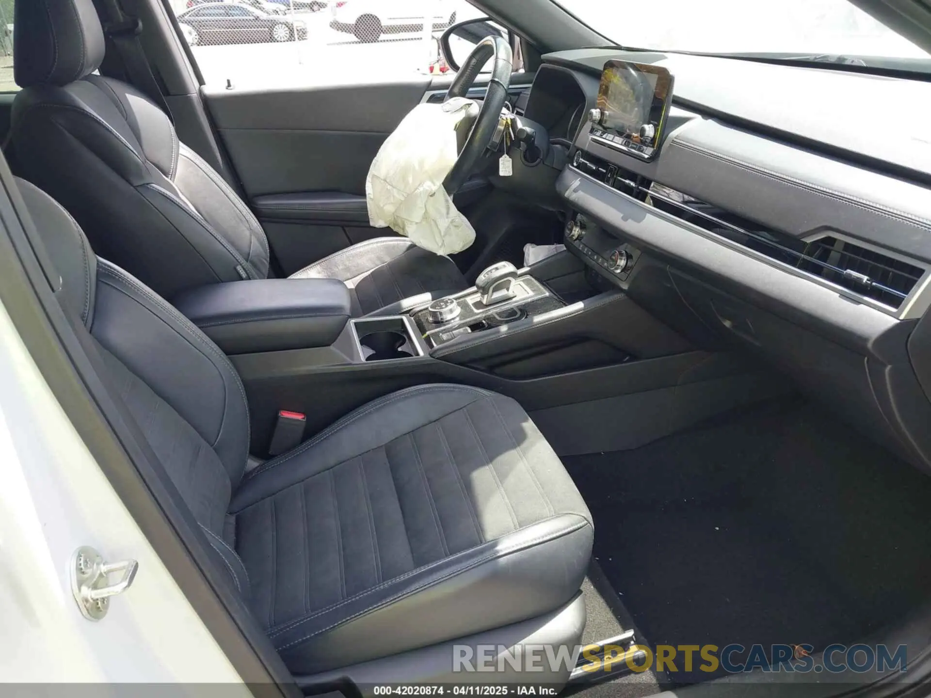 5 fotografías del automóvil dañado JA4J3UA85NZ055855 MITSUBISHI OUTLANDER 2022