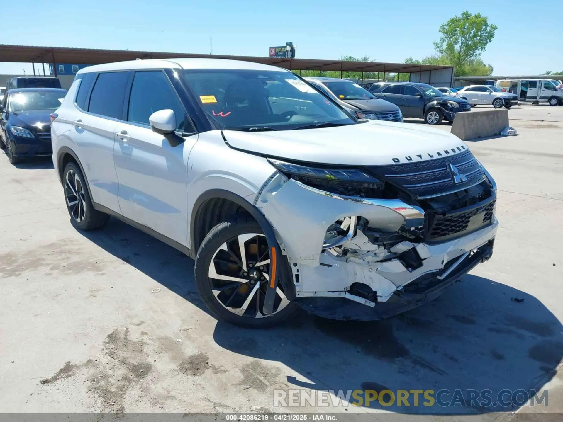 1 fotografías del automóvil dañado JA4J3UA89NZ090494 MITSUBISHI OUTLANDER 2022