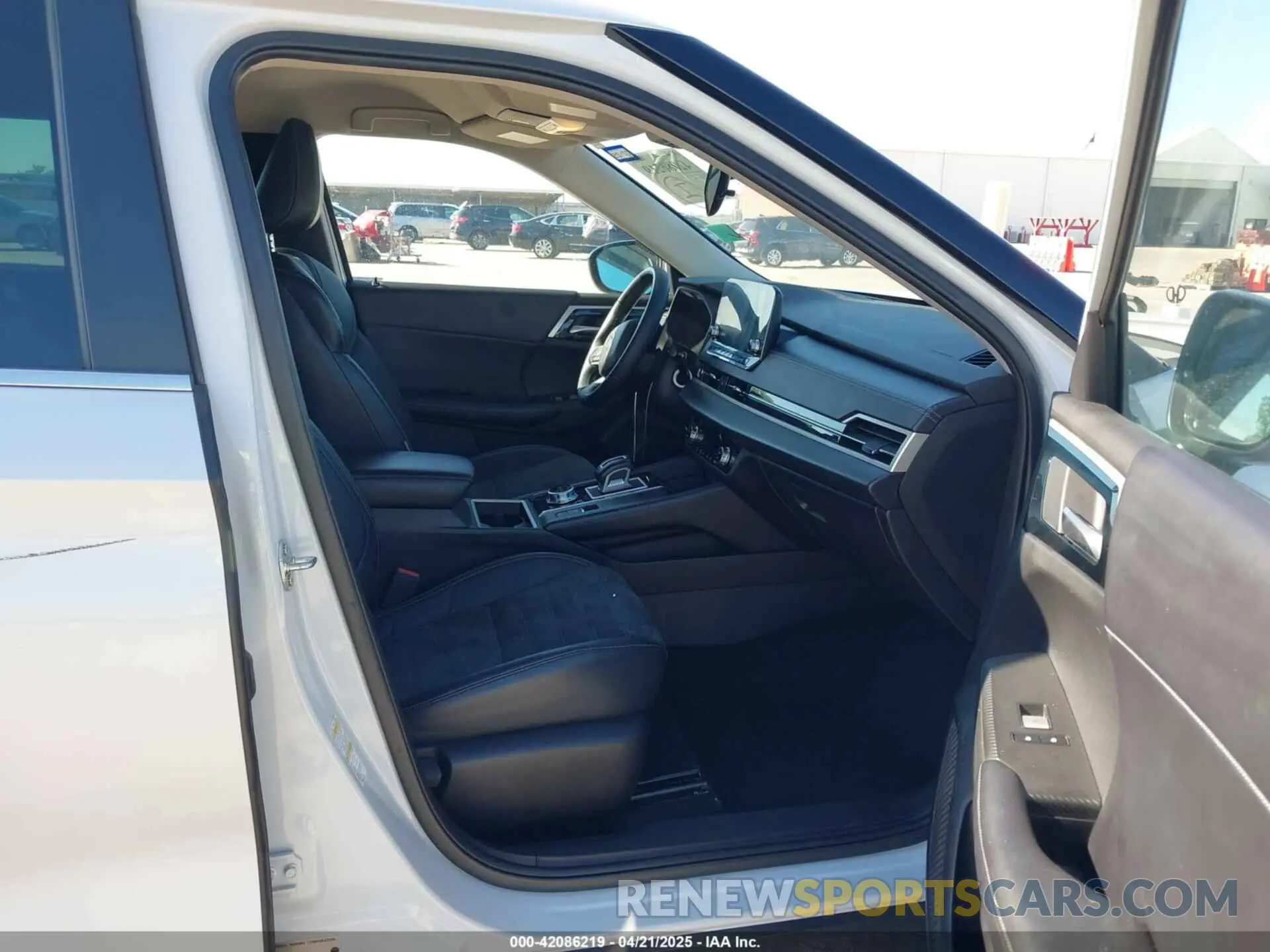 5 fotografías del automóvil dañado JA4J3UA89NZ090494 MITSUBISHI OUTLANDER 2022