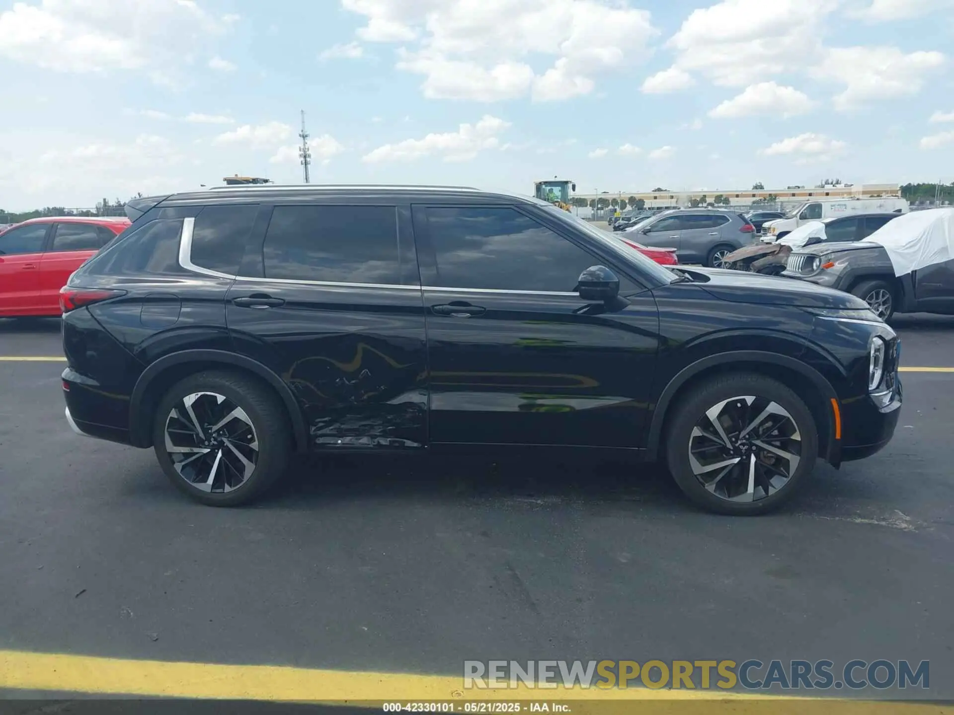 13 fotografías del automóvil dañado JA4J3VA80NZ084668 MITSUBISHI OUTLANDER 2022