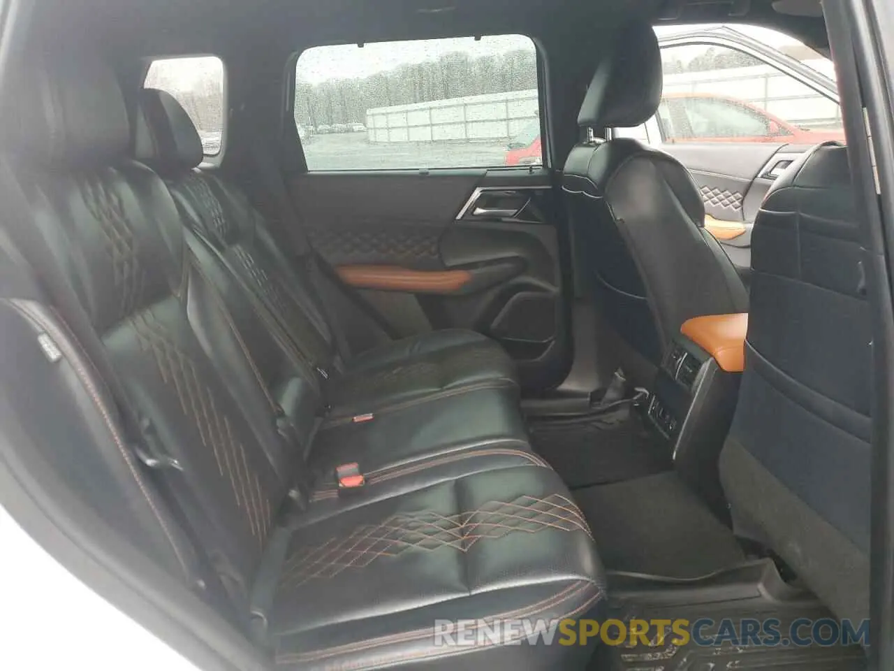 11 fotografías del automóvil dañado JA4J3VA81NZ084484 MITSUBISHI OUTLANDER 2022