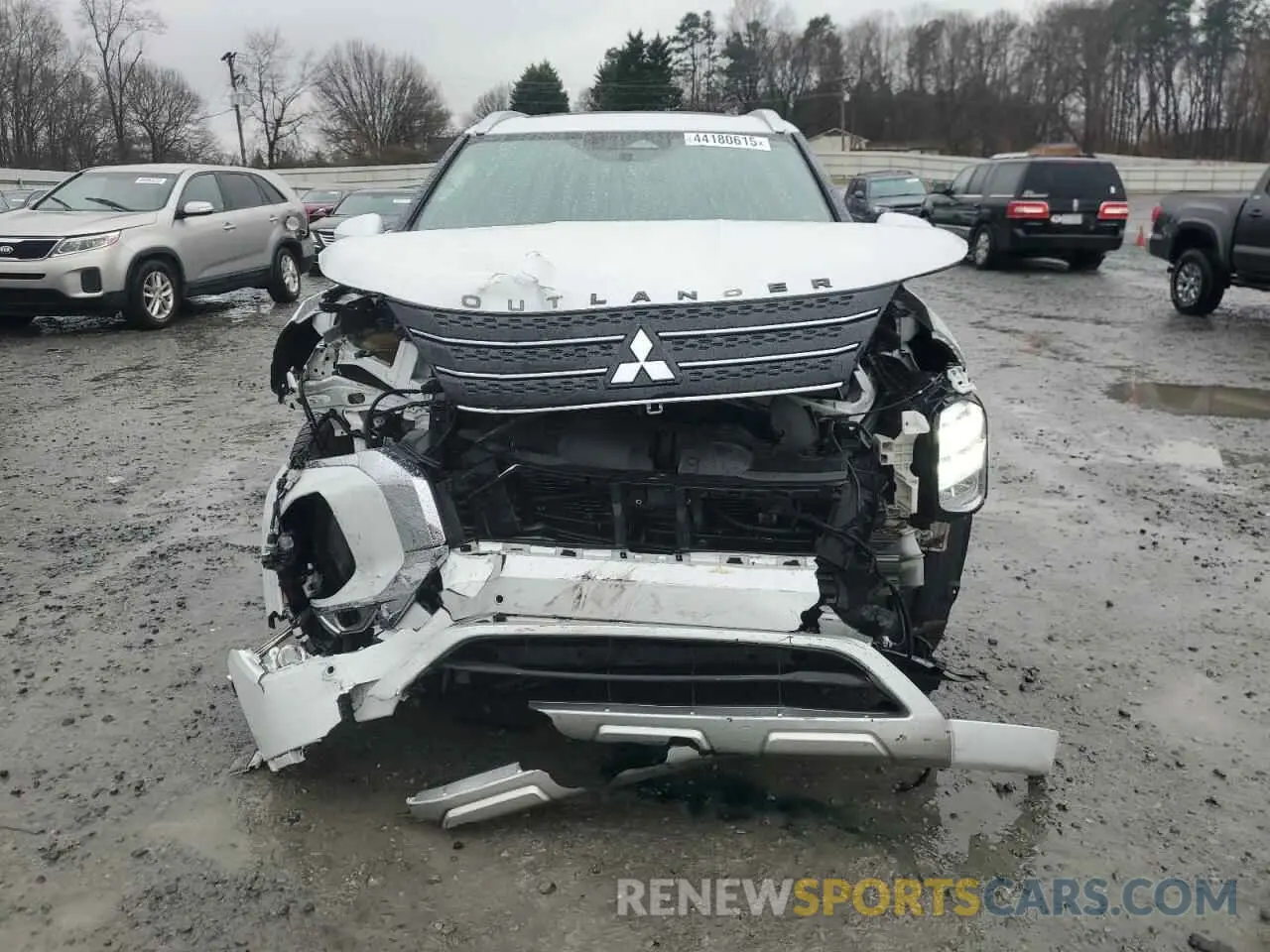 5 fotografías del automóvil dañado JA4J3VA81NZ084484 MITSUBISHI OUTLANDER 2022