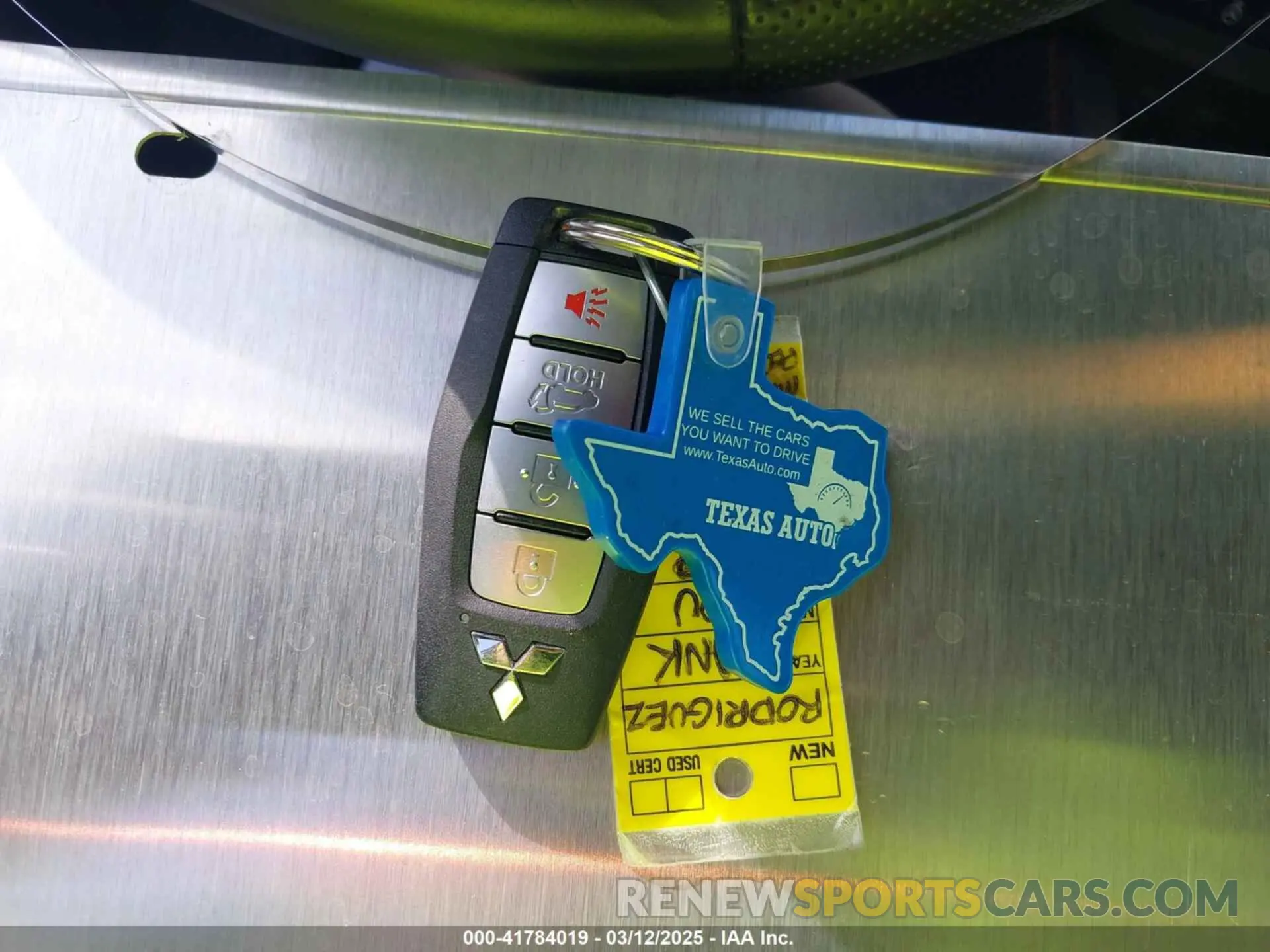 11 fotografías del automóvil dañado JA4J3VA83NZ092652 MITSUBISHI OUTLANDER 2022