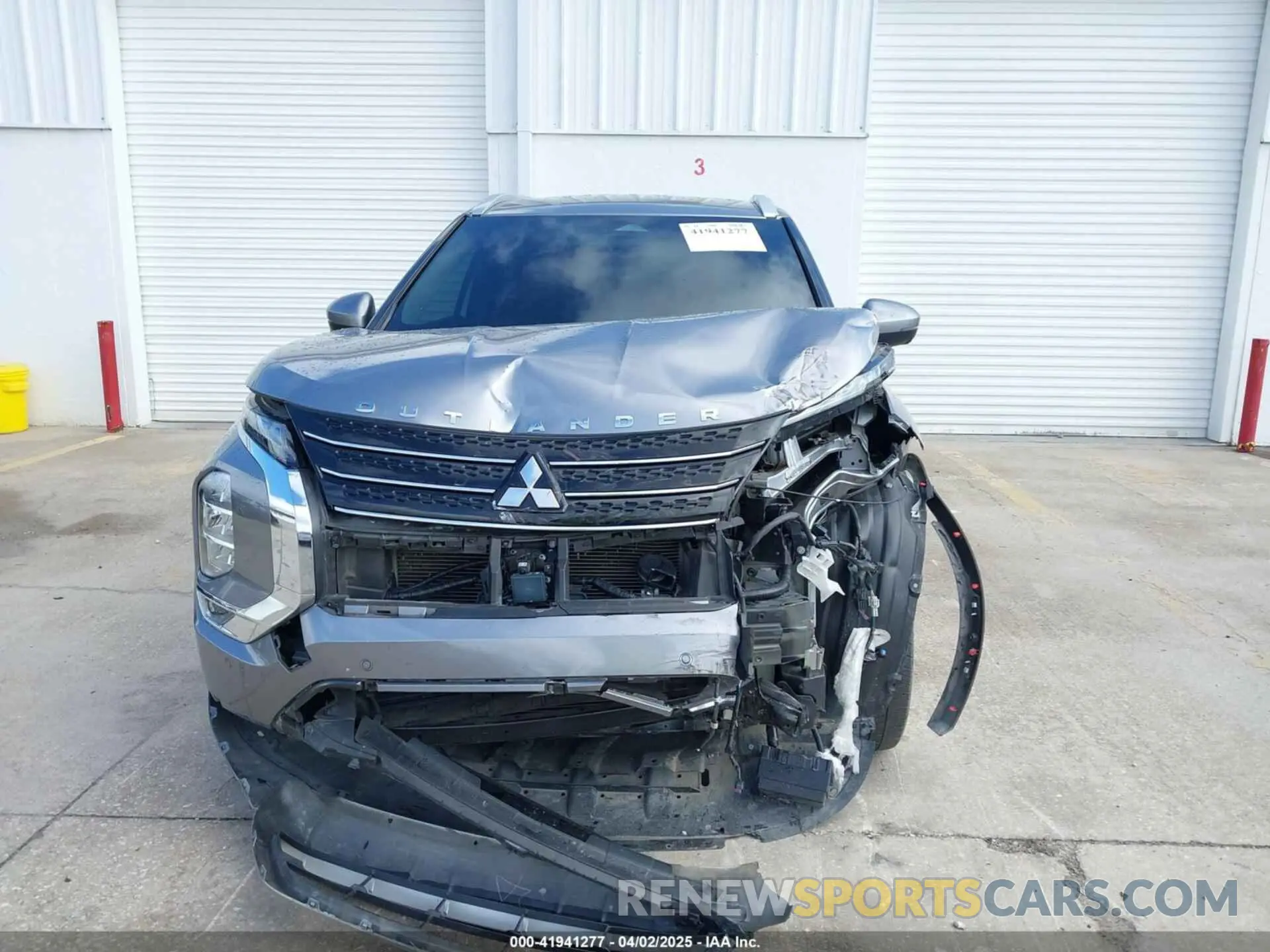 12 fotografías del automóvil dañado JA4J3VA86NZ058107 MITSUBISHI OUTLANDER 2022