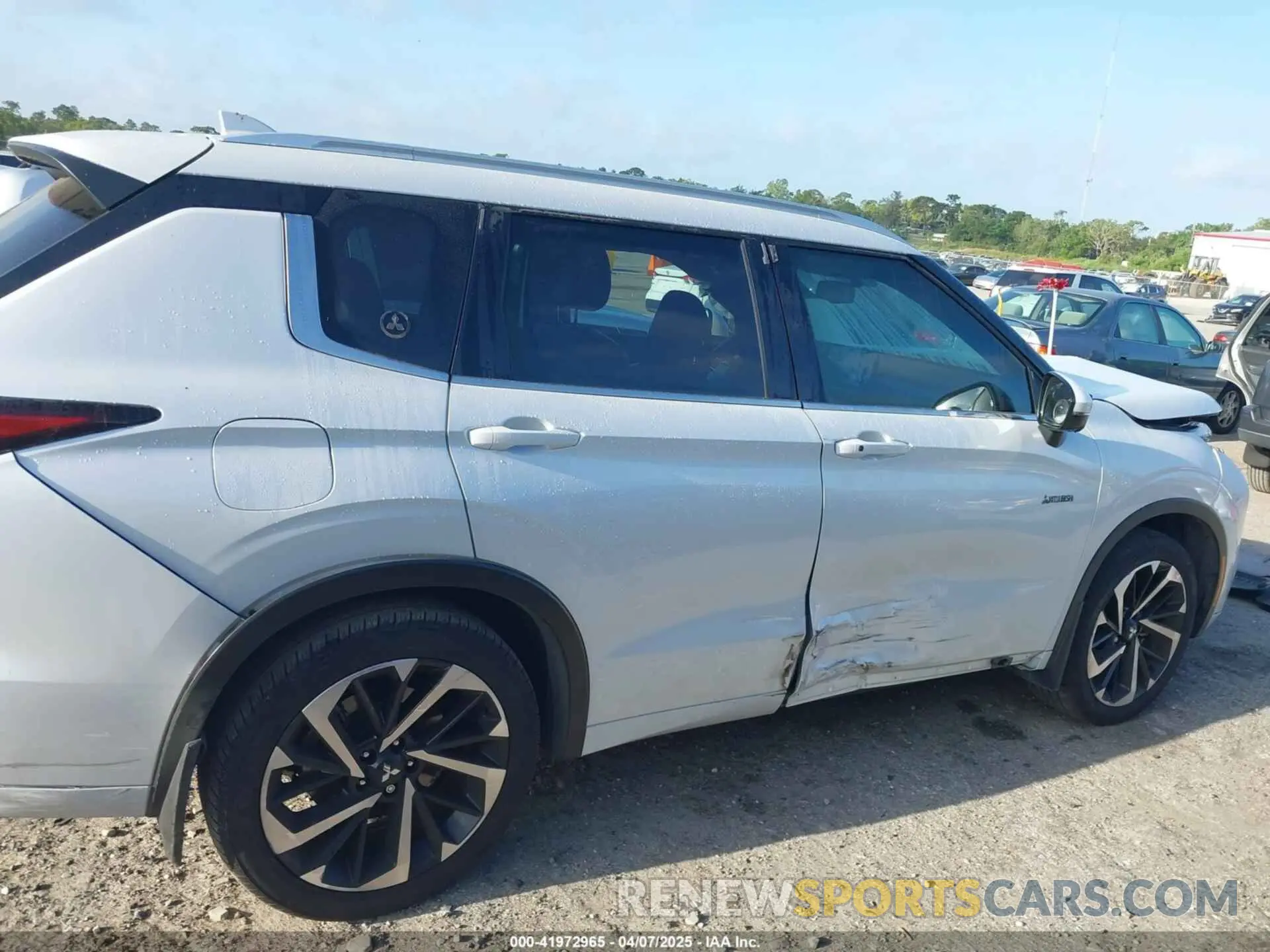 13 fotografías del automóvil dañado JA4J3VA86NZ087848 MITSUBISHI OUTLANDER 2022