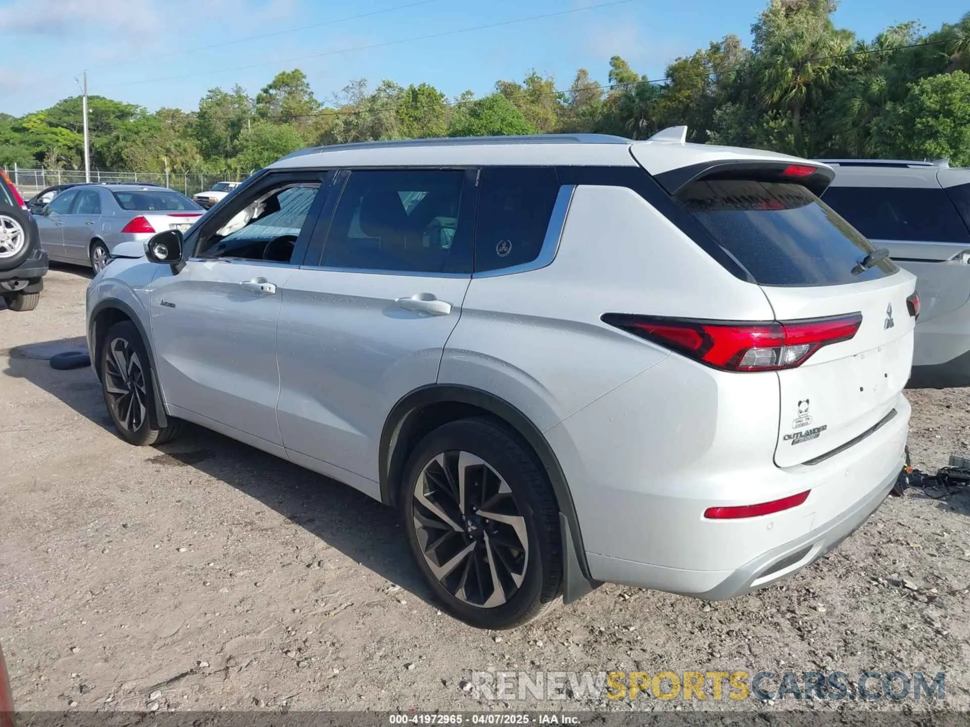 3 fotografías del automóvil dañado JA4J3VA86NZ087848 MITSUBISHI OUTLANDER 2022