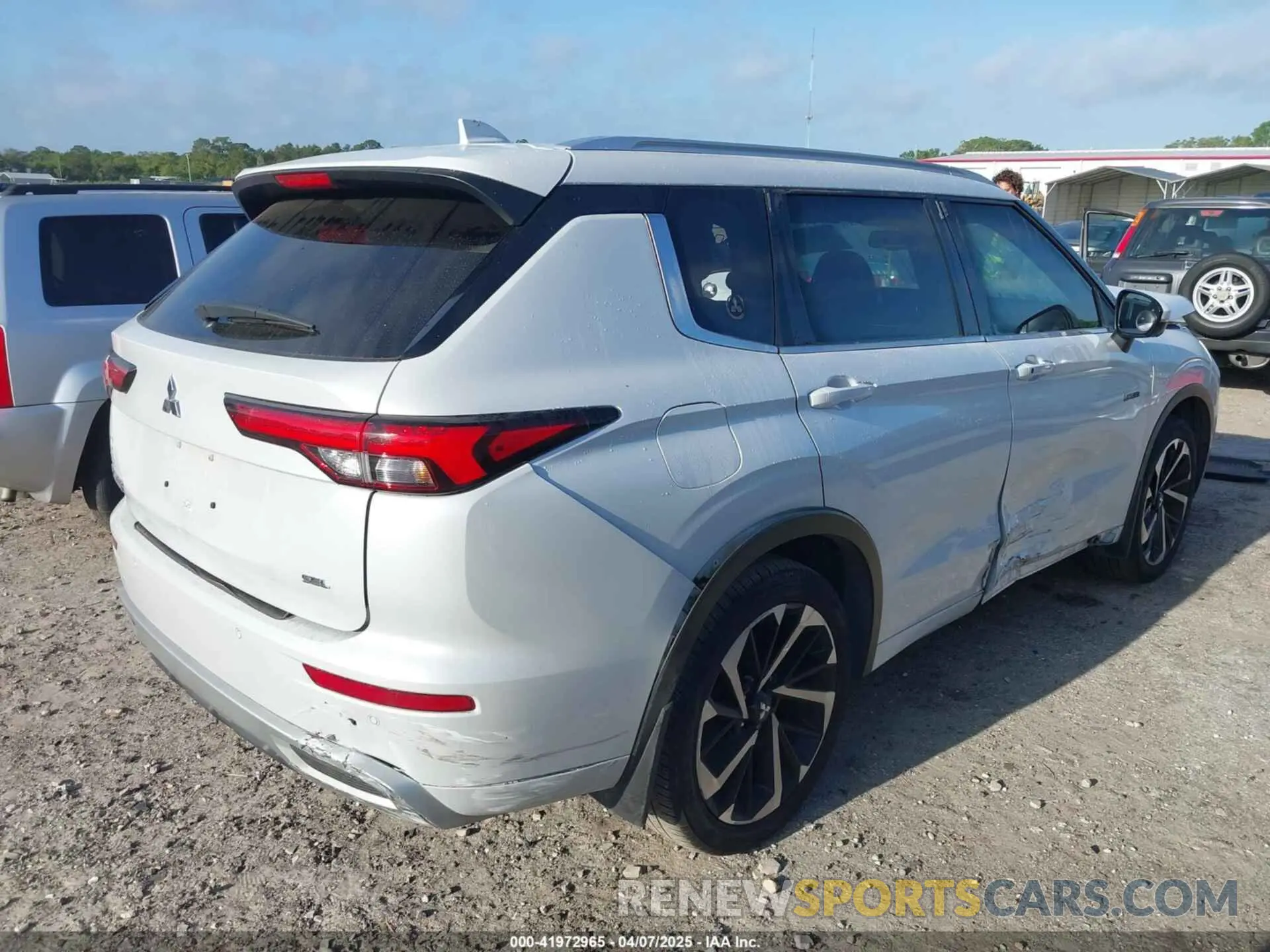 4 fotografías del automóvil dañado JA4J3VA86NZ087848 MITSUBISHI OUTLANDER 2022