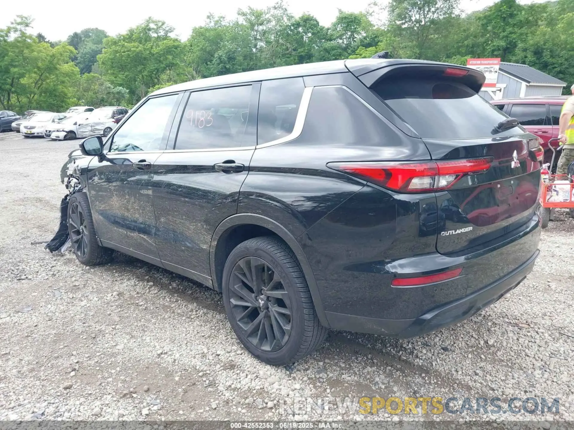 3 fotografías del automóvil dañado JA4J4TA82NZ013764 MITSUBISHI OUTLANDER 2022