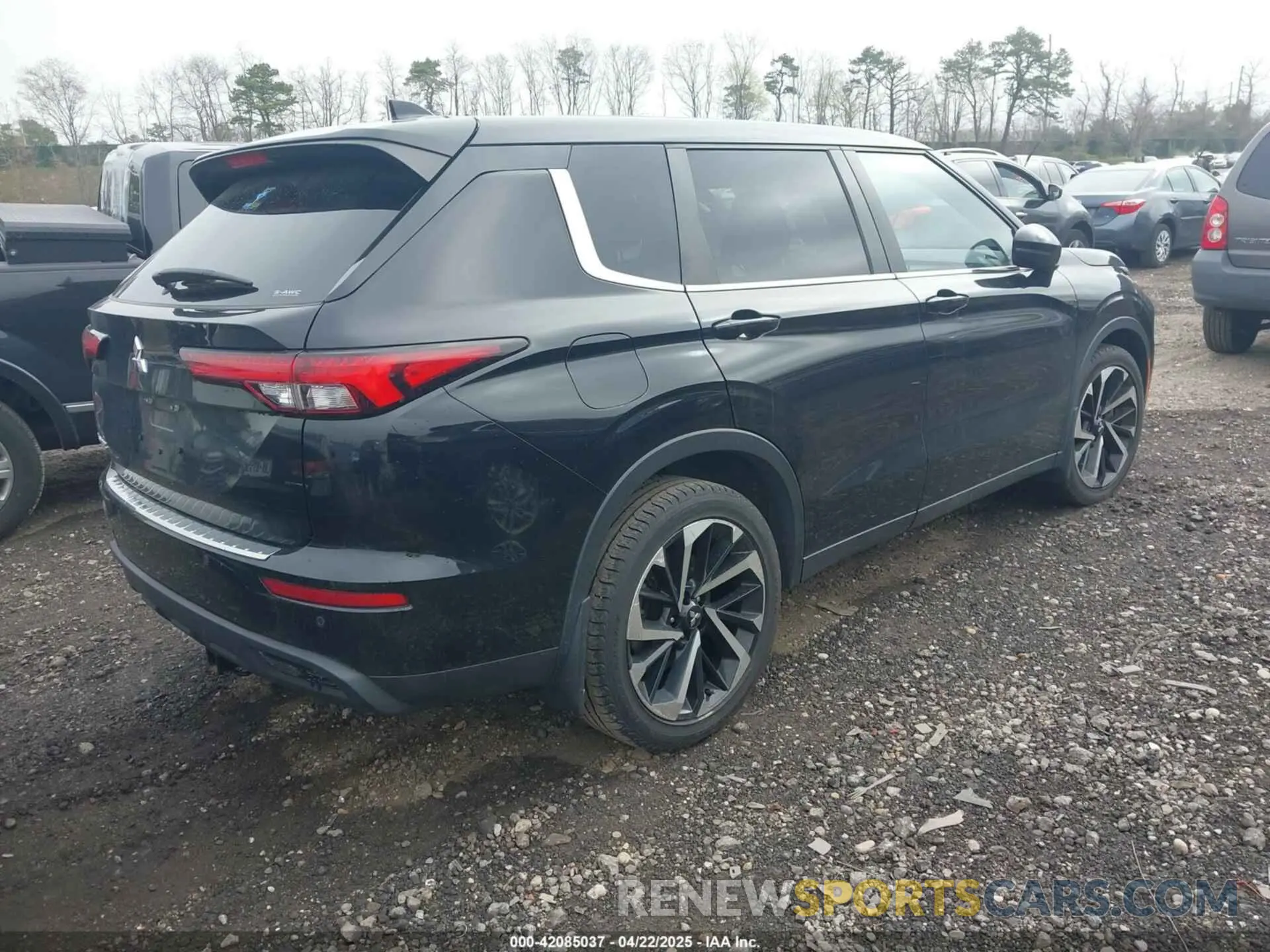 4 fotografías del automóvil dañado JA4J4TA82NZ047946 MITSUBISHI OUTLANDER 2022