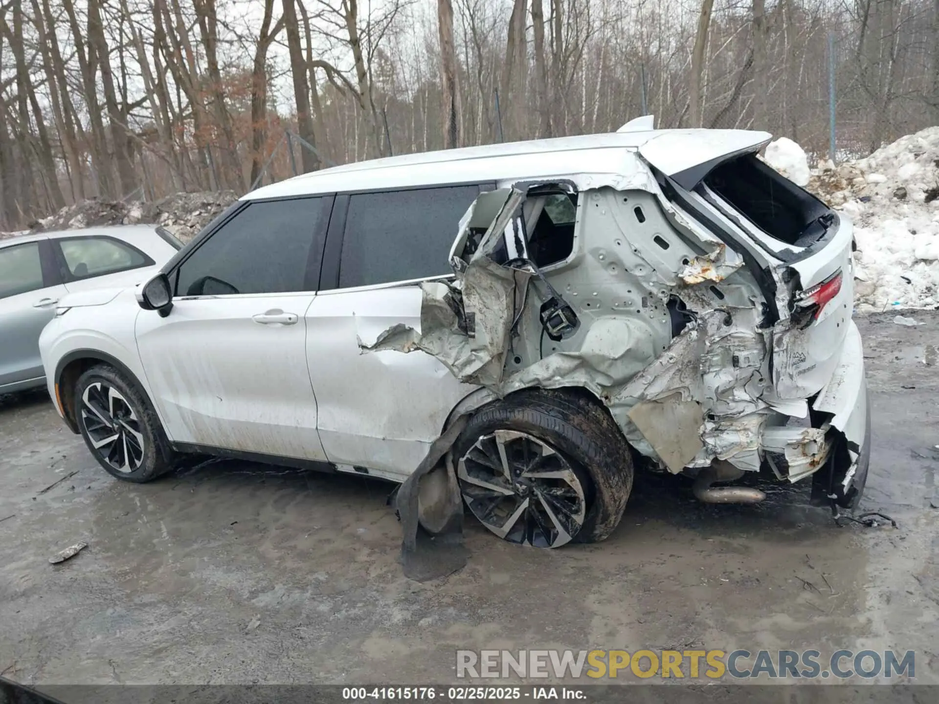 14 fotografías del automóvil dañado JA4J4TA85NZ039730 MITSUBISHI OUTLANDER 2022