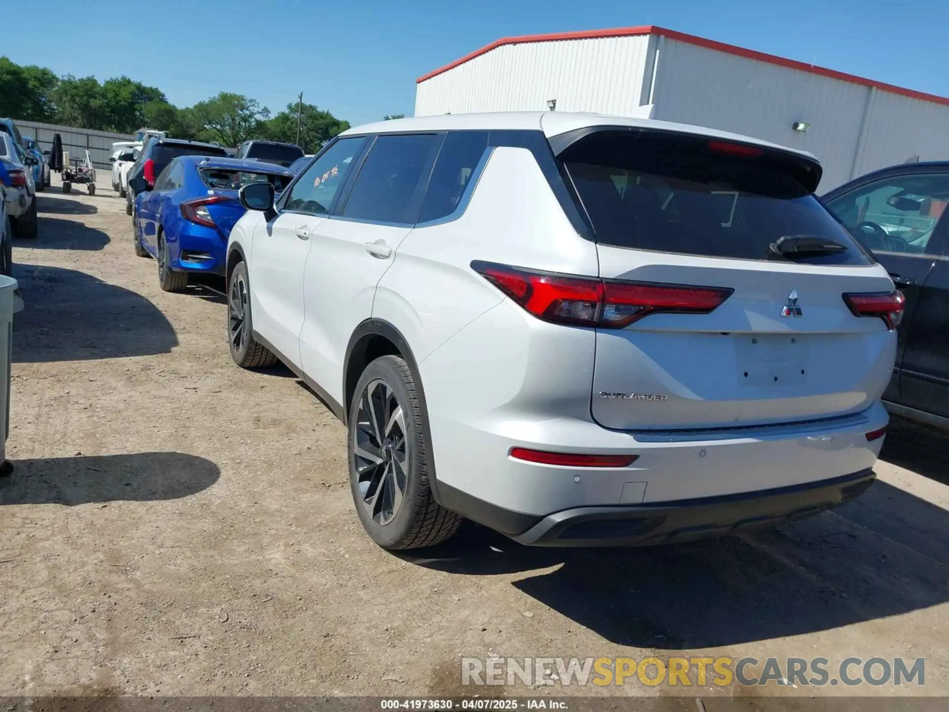 3 fotografías del automóvil dañado JA4J4TA86NZ050719 MITSUBISHI OUTLANDER 2022