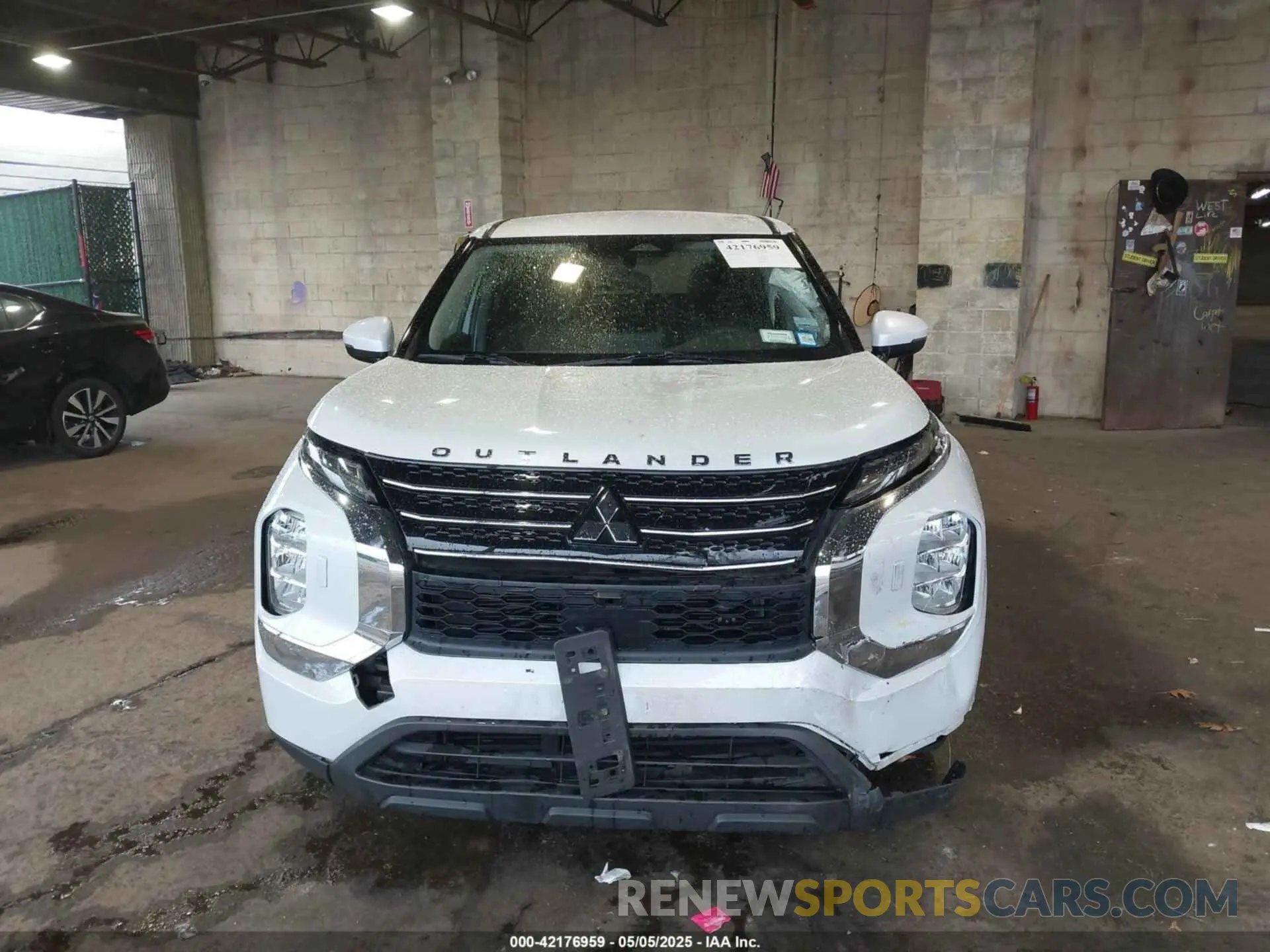 12 fotografías del automóvil dañado JA4J4TA88NZ029452 MITSUBISHI OUTLANDER 2022