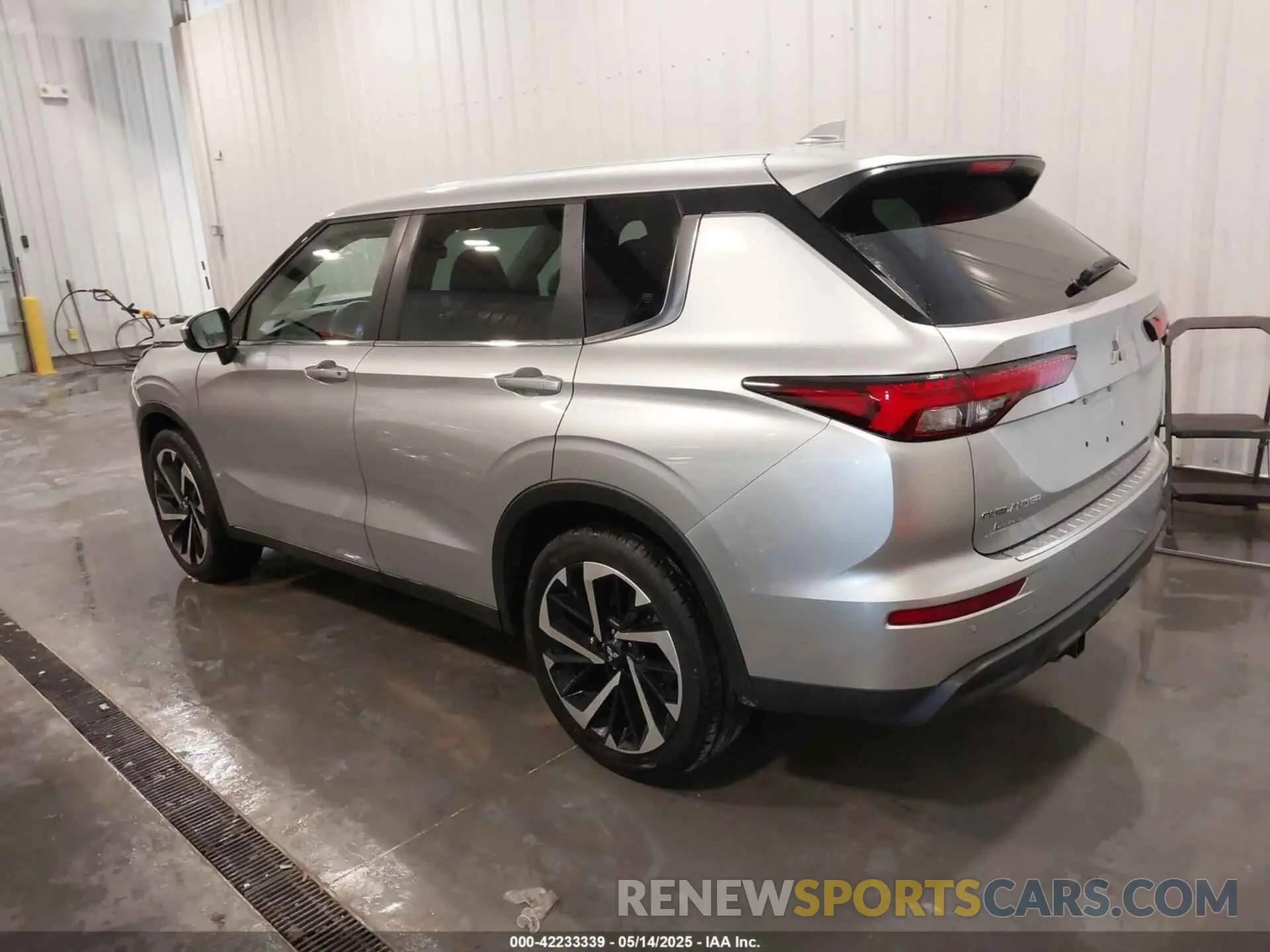 3 fotografías del automóvil dañado JA4J4TA89NZ045644 MITSUBISHI OUTLANDER 2022