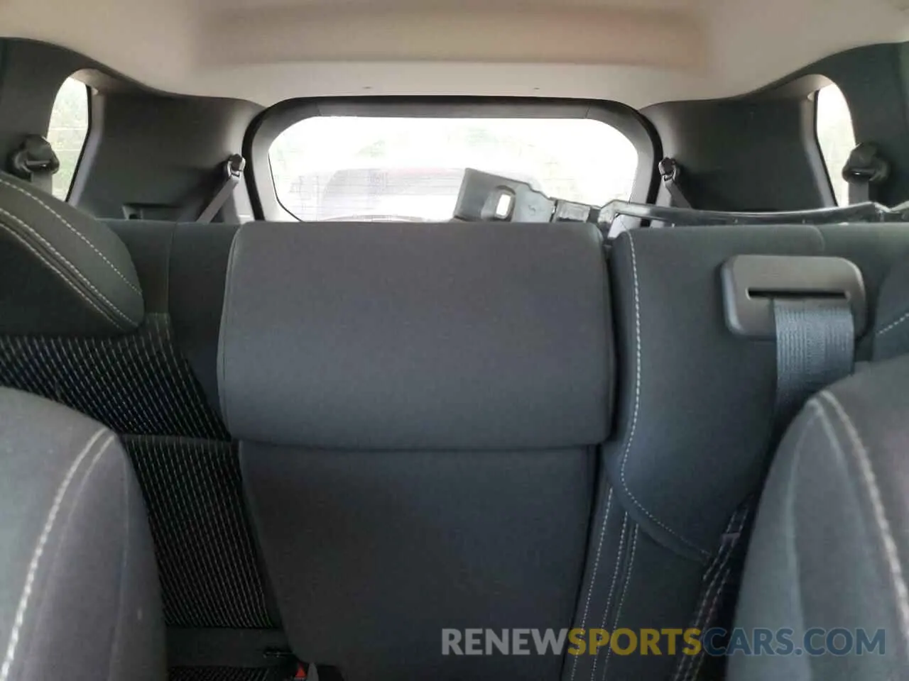 10 fotografías del automóvil dañado JA4J4TA89NZ073850 MITSUBISHI OUTLANDER 2022