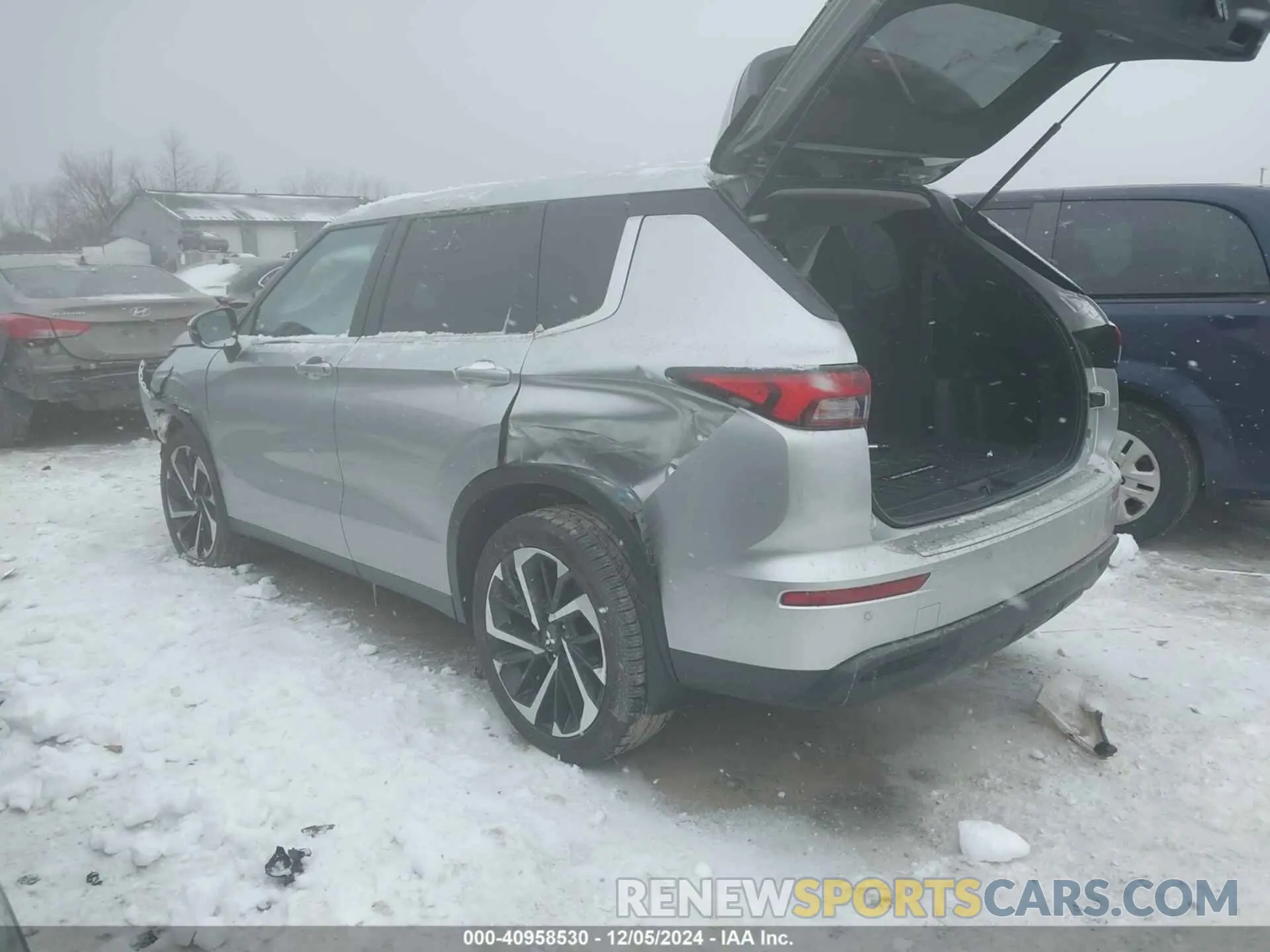 3 fotografías del automóvil dañado JA4J4TA8XNZ019845 MITSUBISHI OUTLANDER 2022