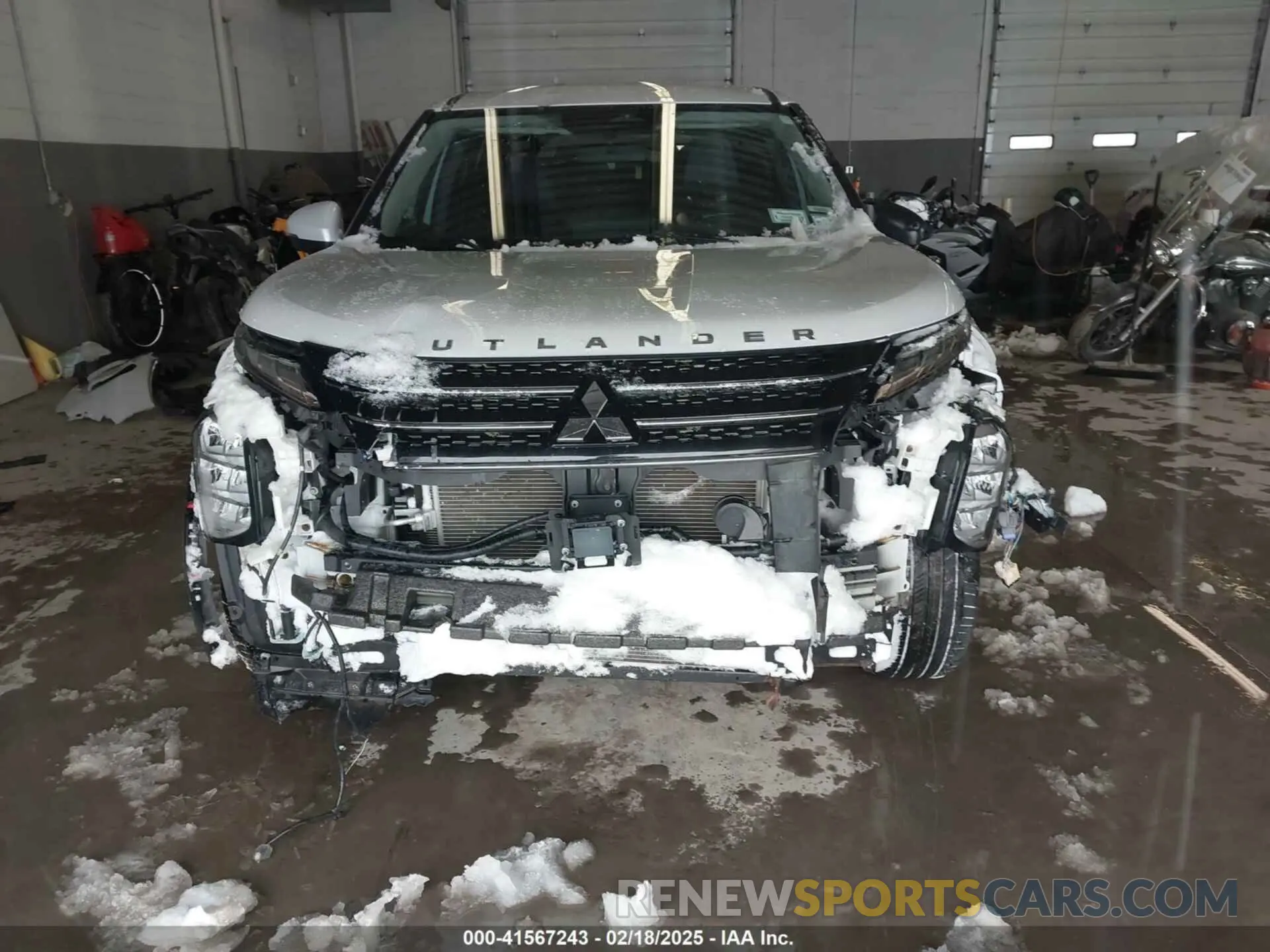 13 fotografías del automóvil dañado JA4J4UA80NZ025367 MITSUBISHI OUTLANDER 2022