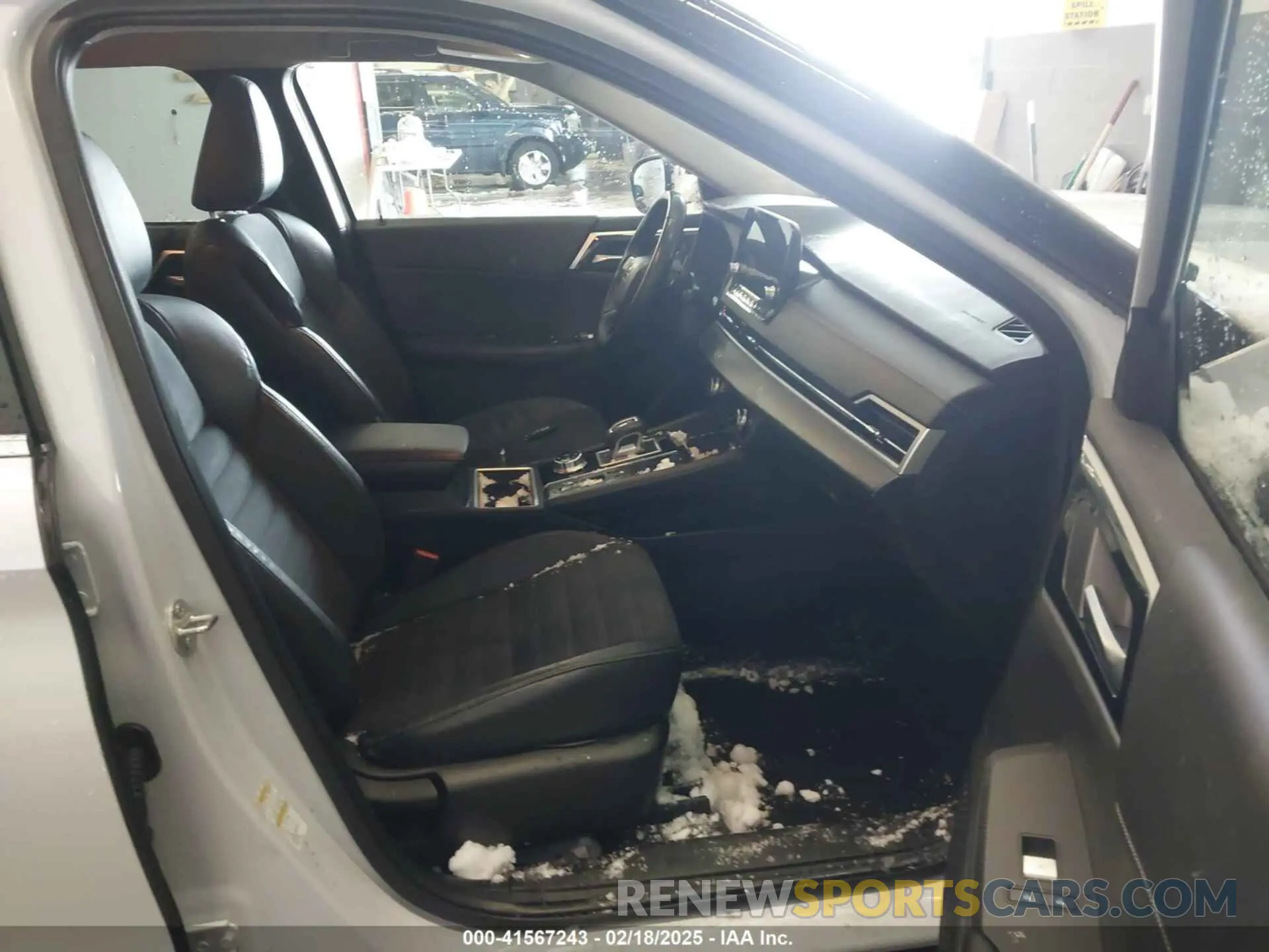 5 fotografías del automóvil dañado JA4J4UA80NZ025367 MITSUBISHI OUTLANDER 2022