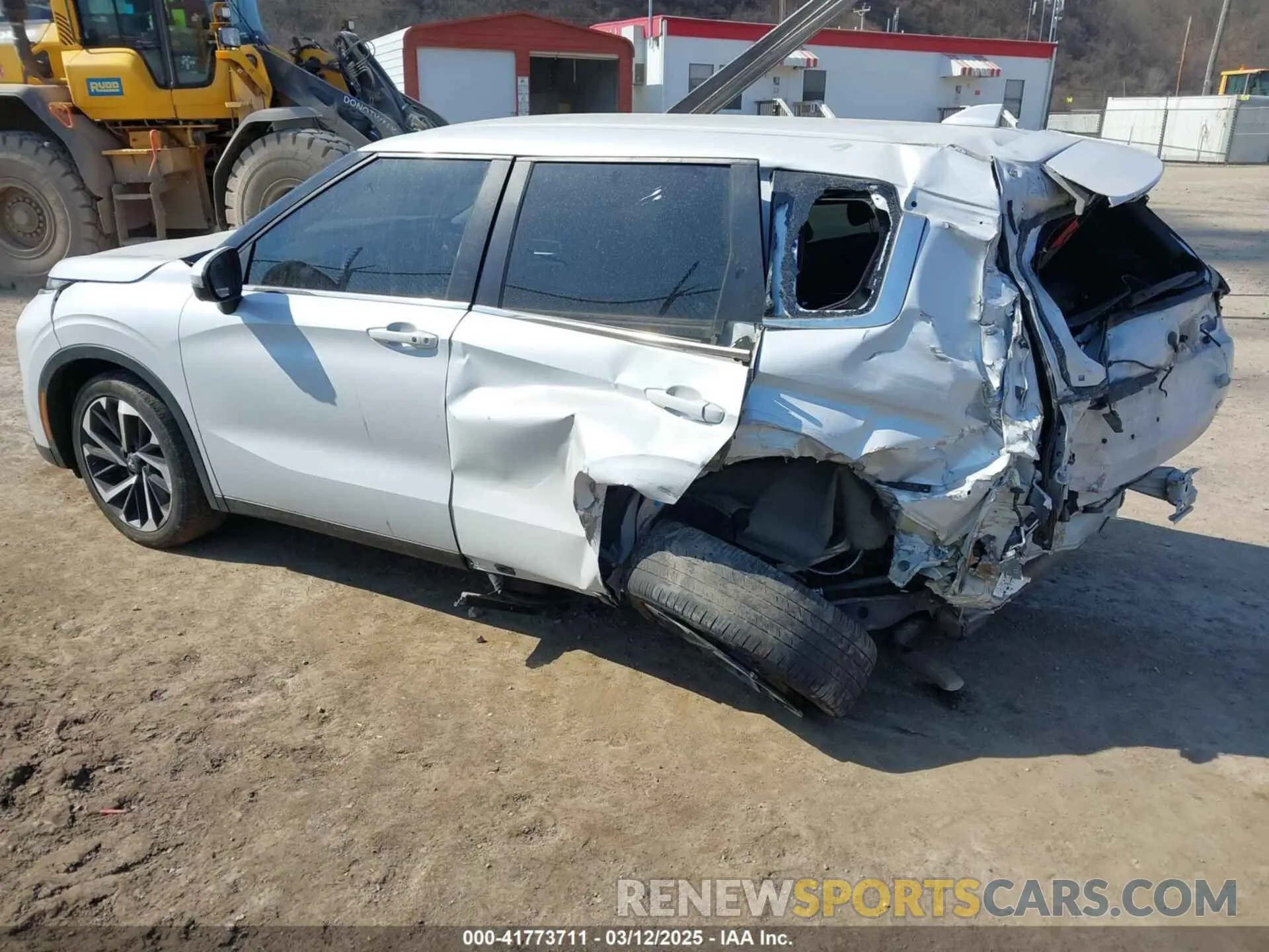 3 fotografías del automóvil dañado JA4J4UA80NZ033078 MITSUBISHI OUTLANDER 2022