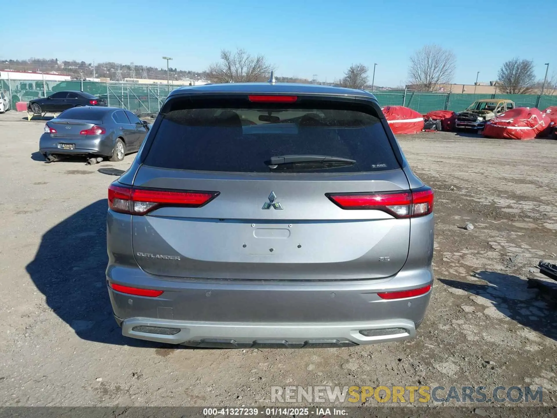 17 fotografías del automóvil dañado JA4J4UA81NZ025152 MITSUBISHI OUTLANDER 2022