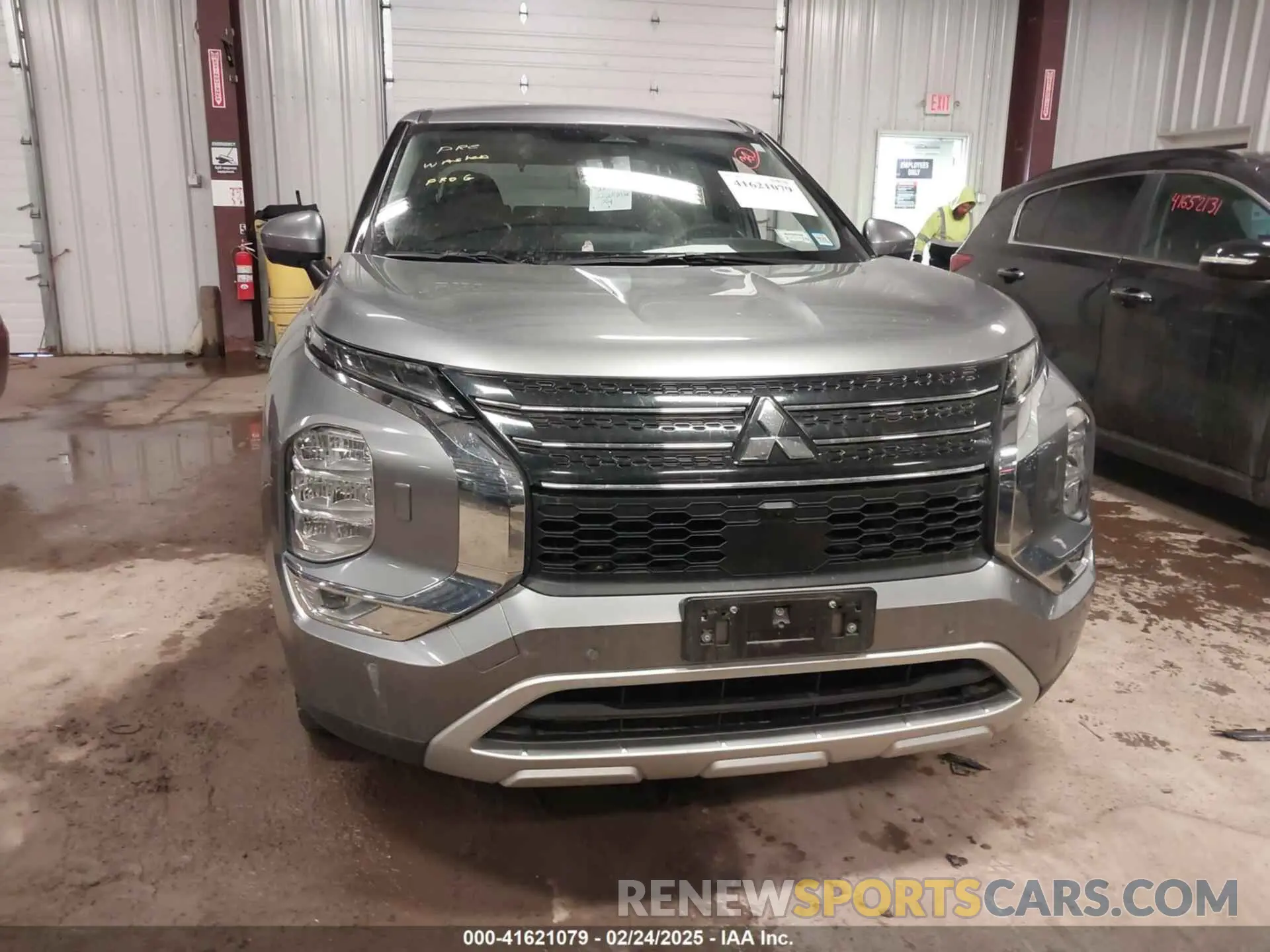 12 fotografías del automóvil dañado JA4J4UA81NZ049872 MITSUBISHI OUTLANDER 2022