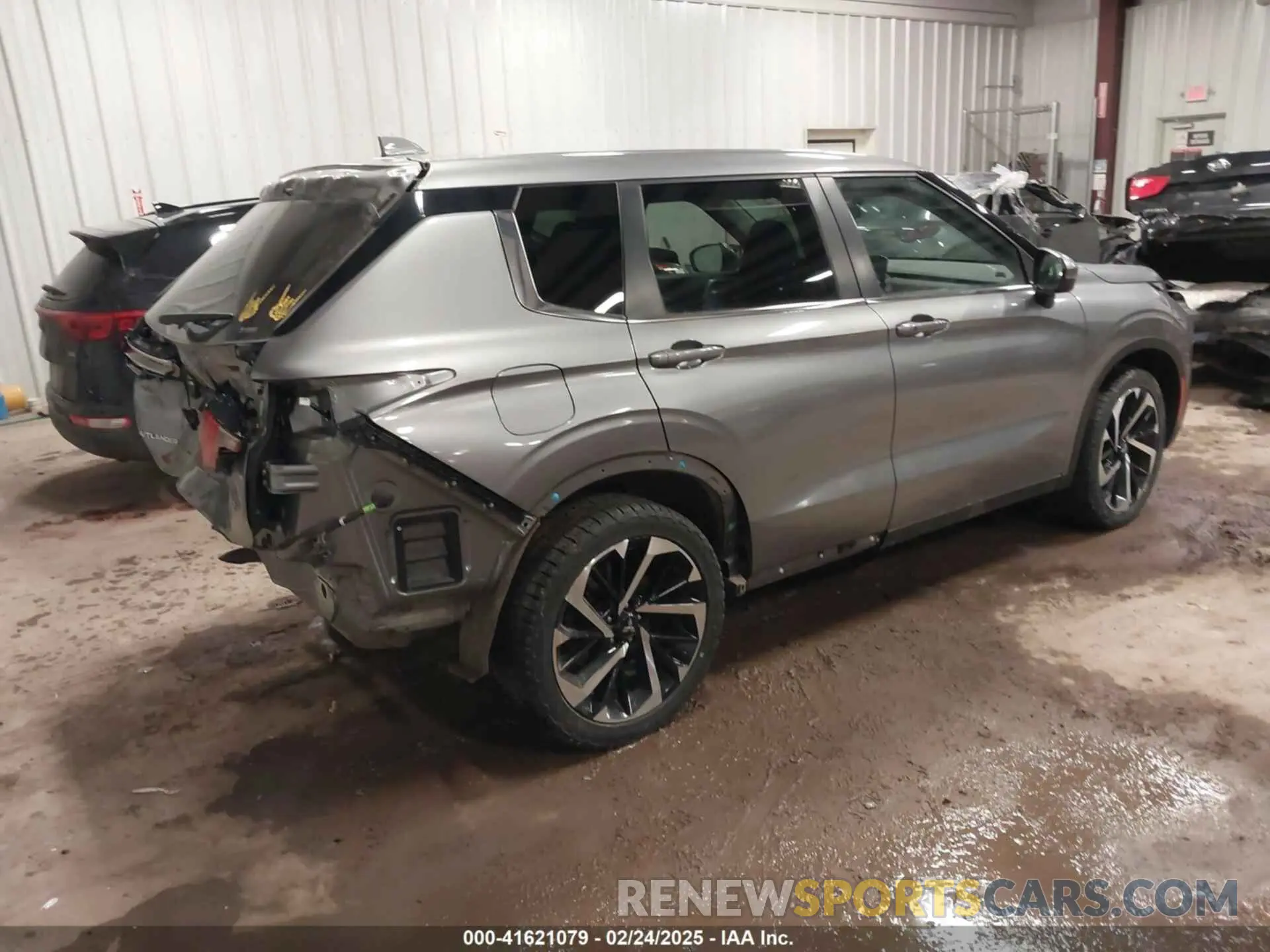 4 fotografías del automóvil dañado JA4J4UA81NZ049872 MITSUBISHI OUTLANDER 2022