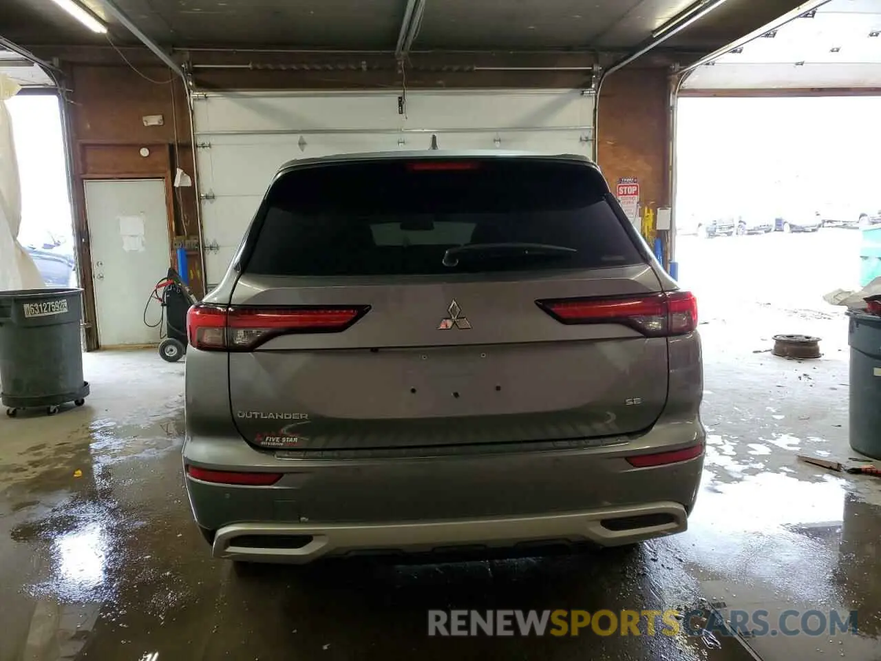 6 fotografías del automóvil dañado JA4J4UA82NZ012345 MITSUBISHI OUTLANDER 2022