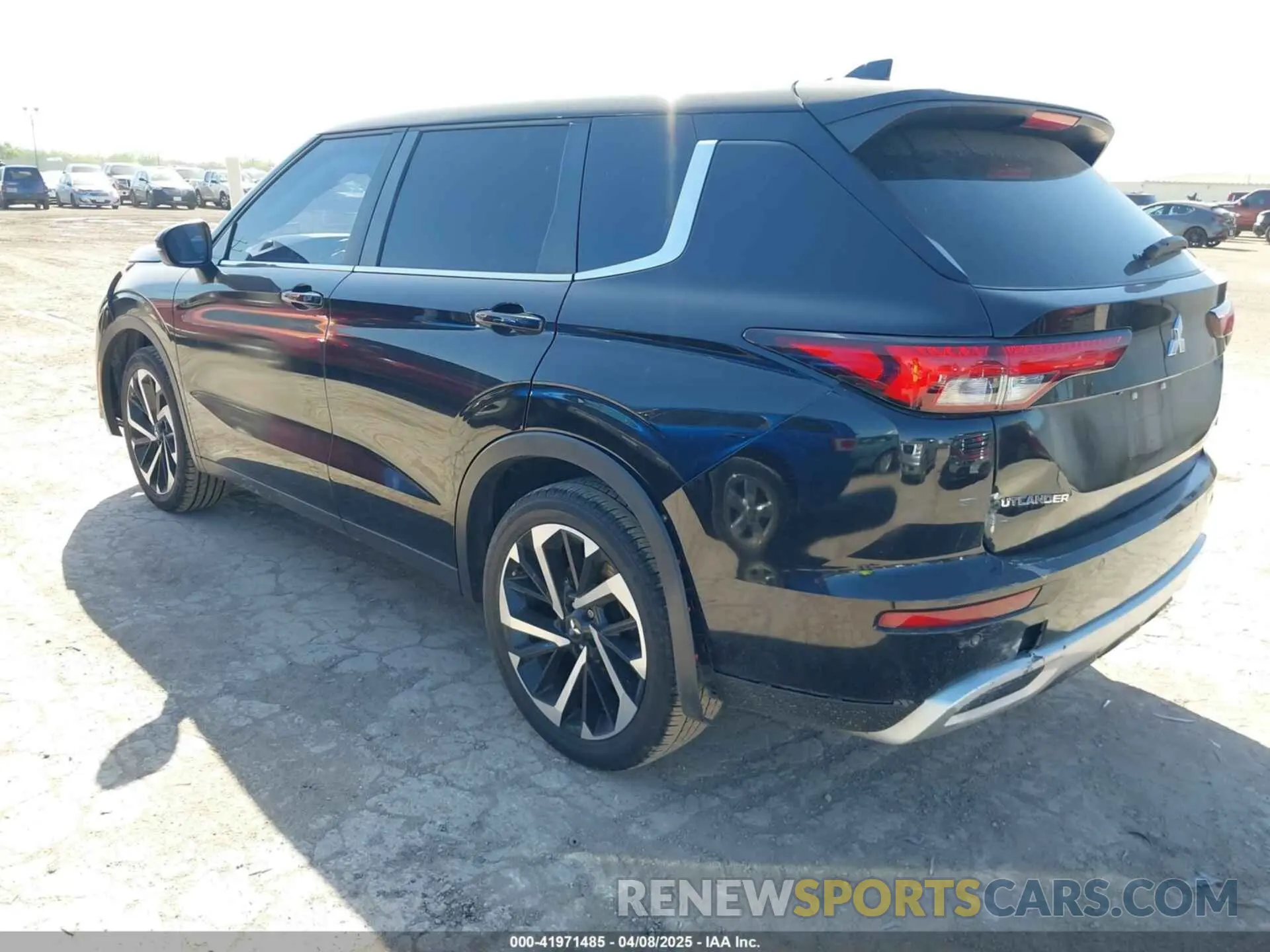 3 fotografías del automóvil dañado JA4J4UA82NZ050917 MITSUBISHI OUTLANDER 2022