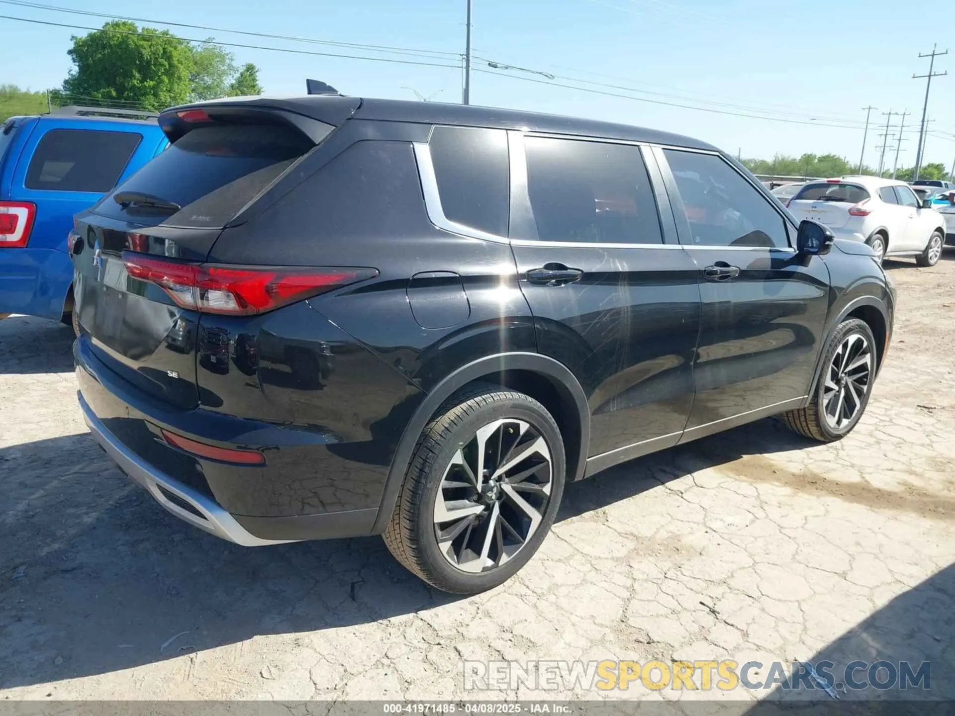 4 fotografías del automóvil dañado JA4J4UA82NZ050917 MITSUBISHI OUTLANDER 2022
