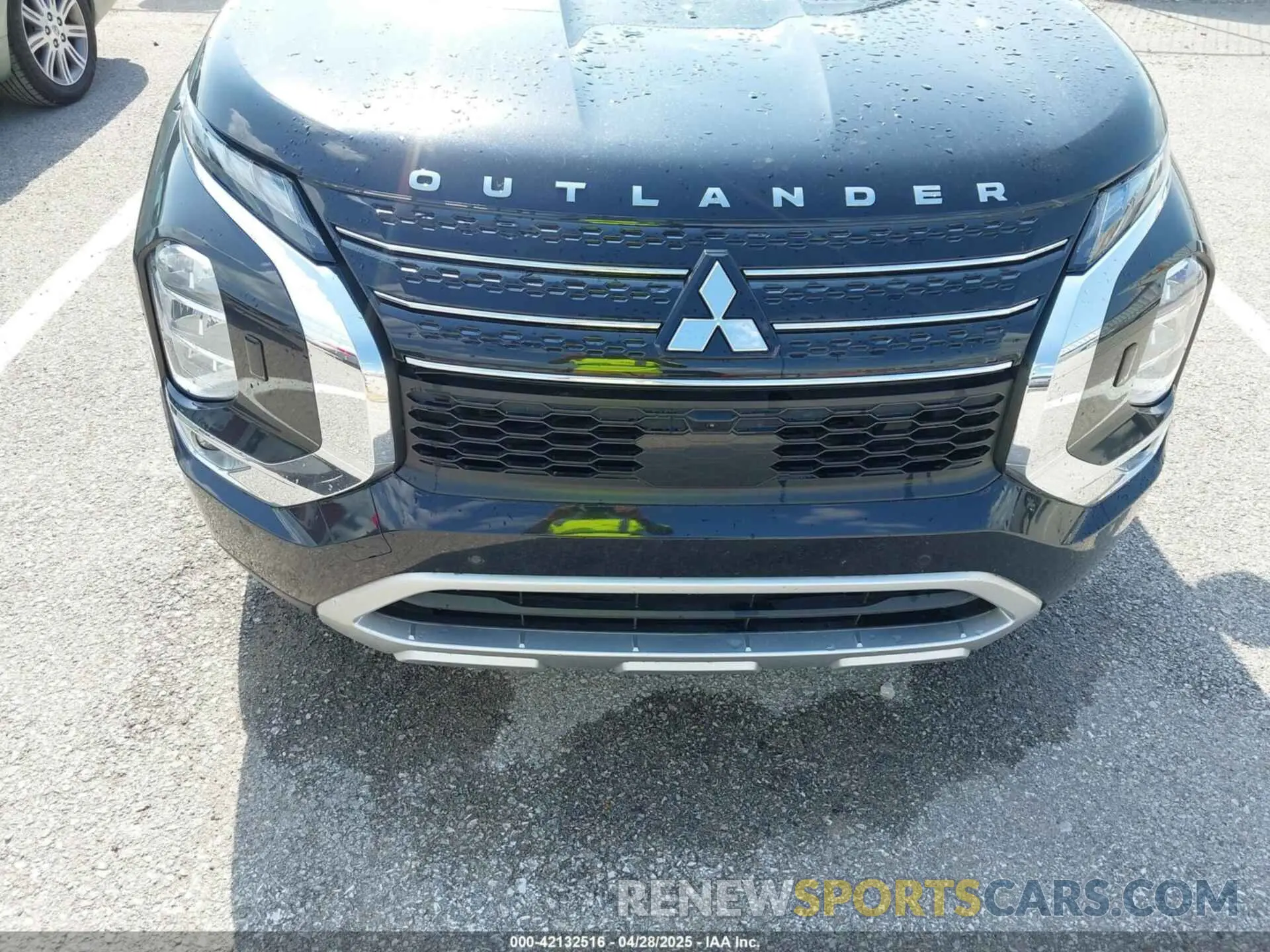 17 fotografías del automóvil dañado JA4J4UA83NZ048383 MITSUBISHI OUTLANDER 2022